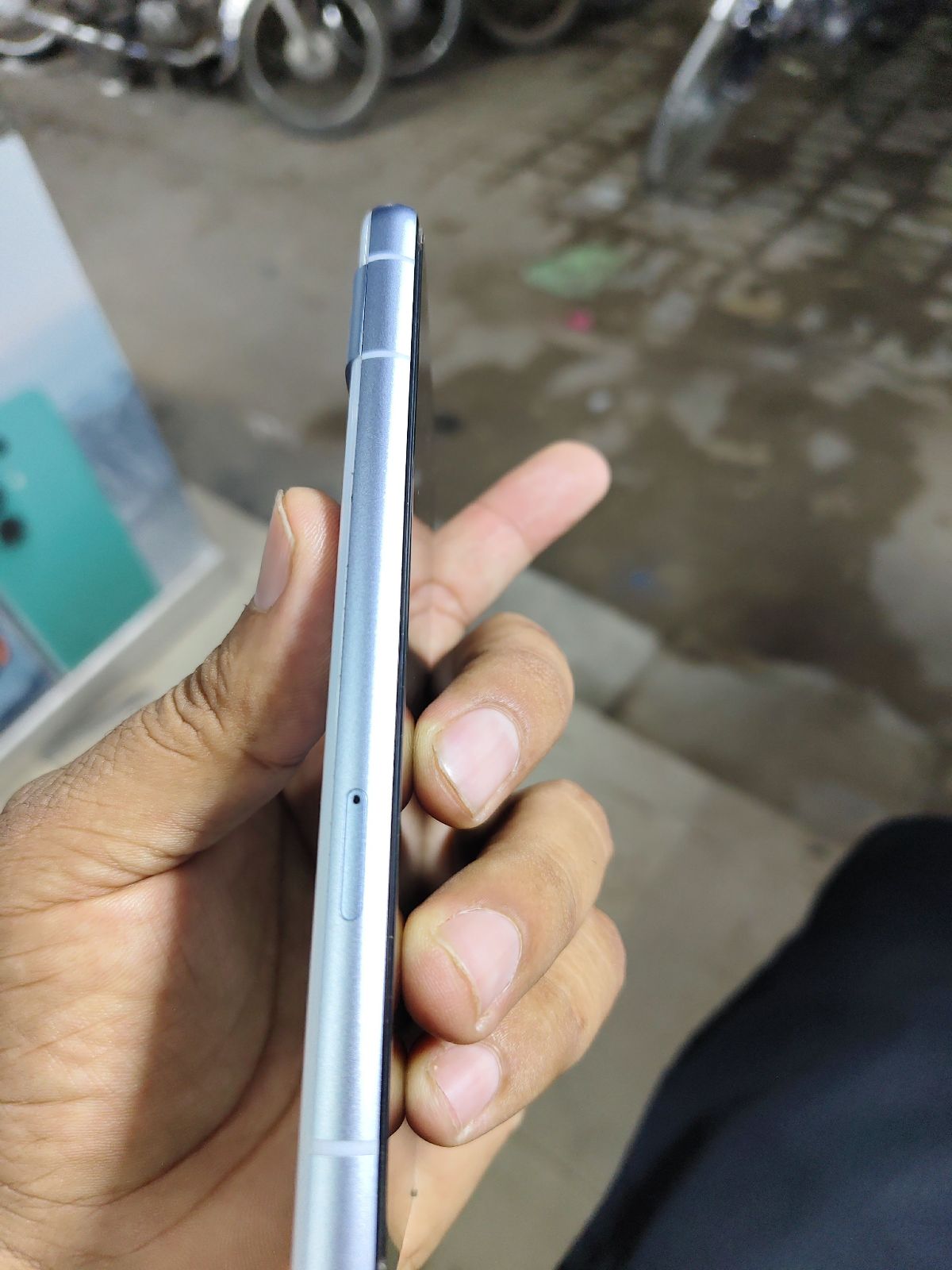 Pixel 7a · 8GB / 128GB - photo 4