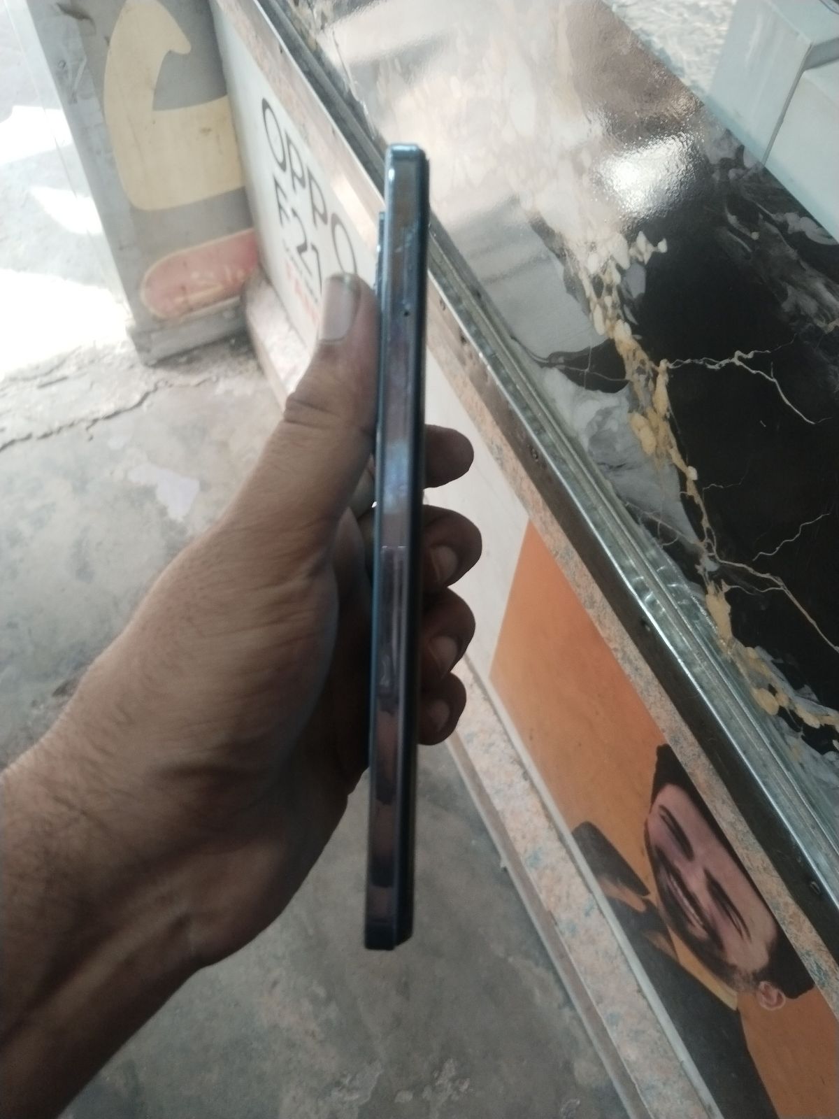 Infinix Hot 40 · 8GB / 128GB - photo 4