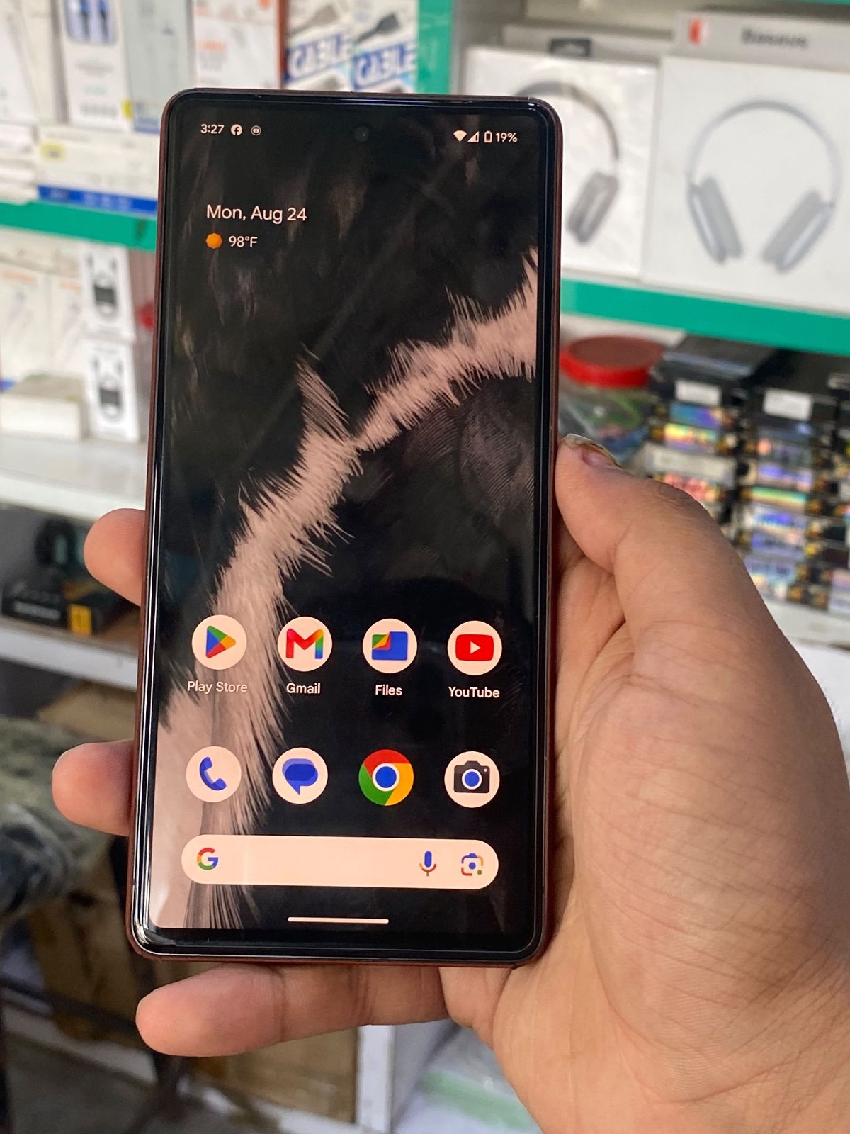 Pixel 7 · 8GB / 128GB - photo 3