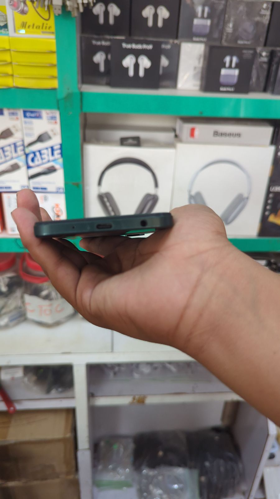 Vivo Y04 · 4GB / 128GB - photo 3