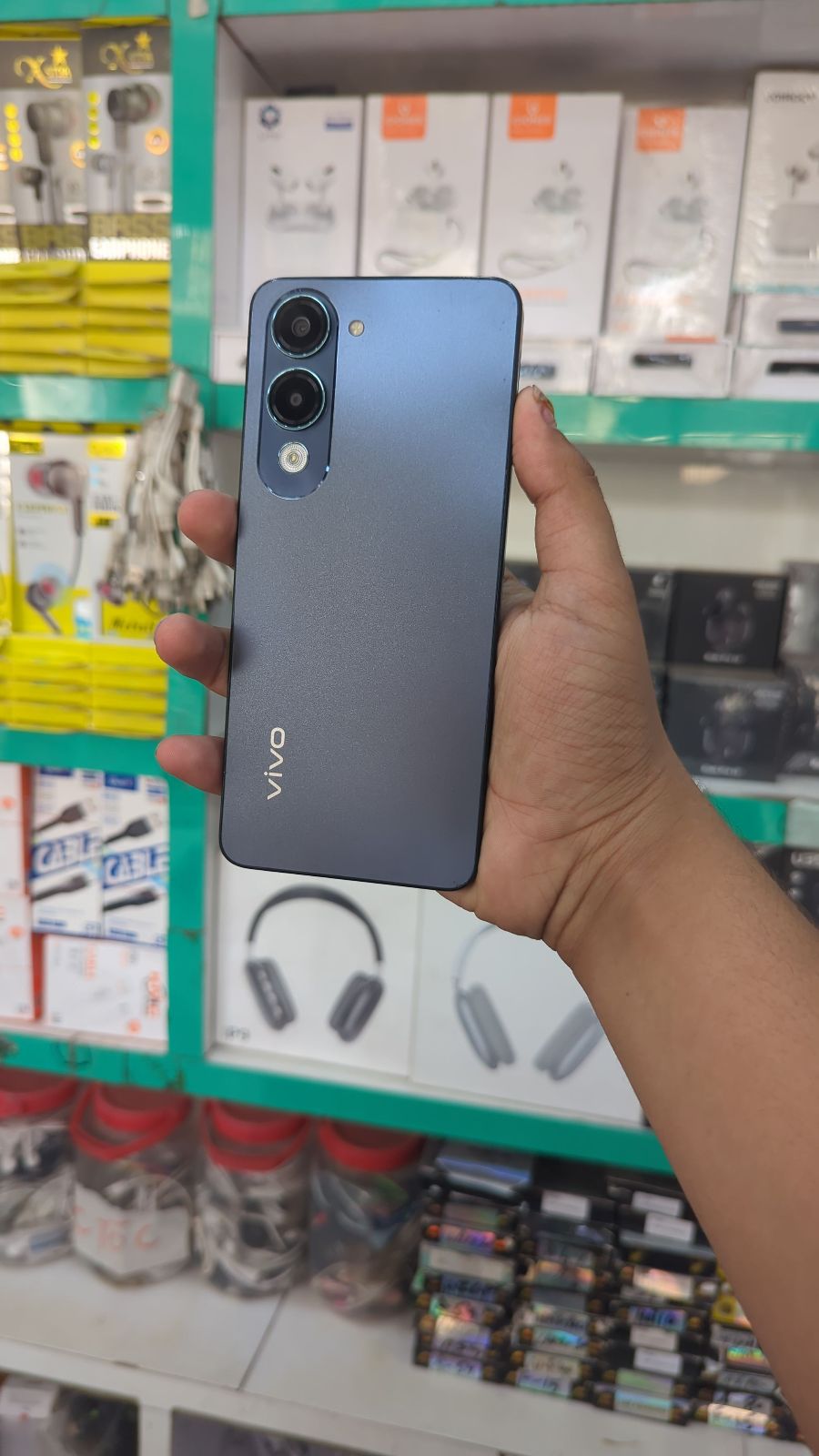 Vivo Y04 · 4GB / 128GB - photo 1