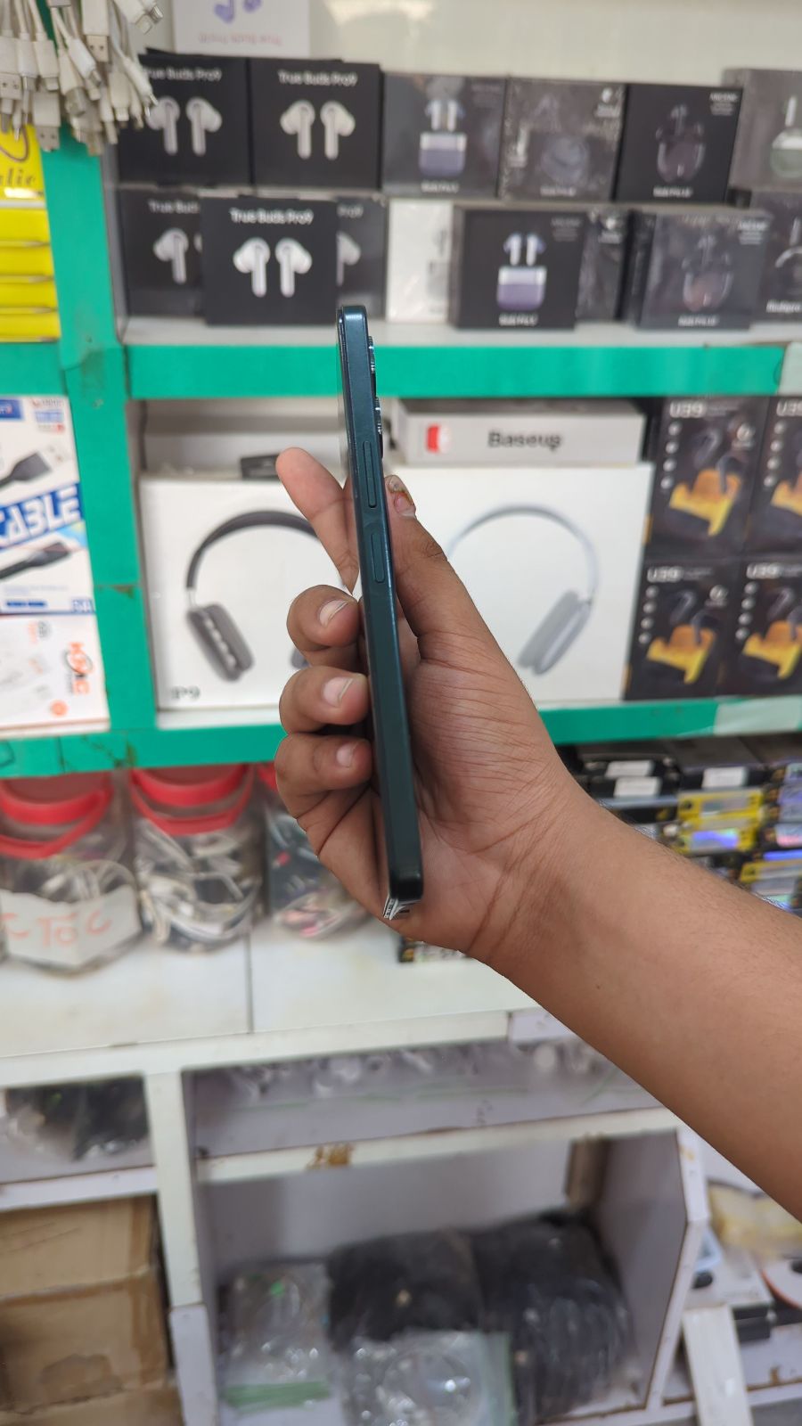 Vivo Y04 · 4GB / 128GB - photo 2