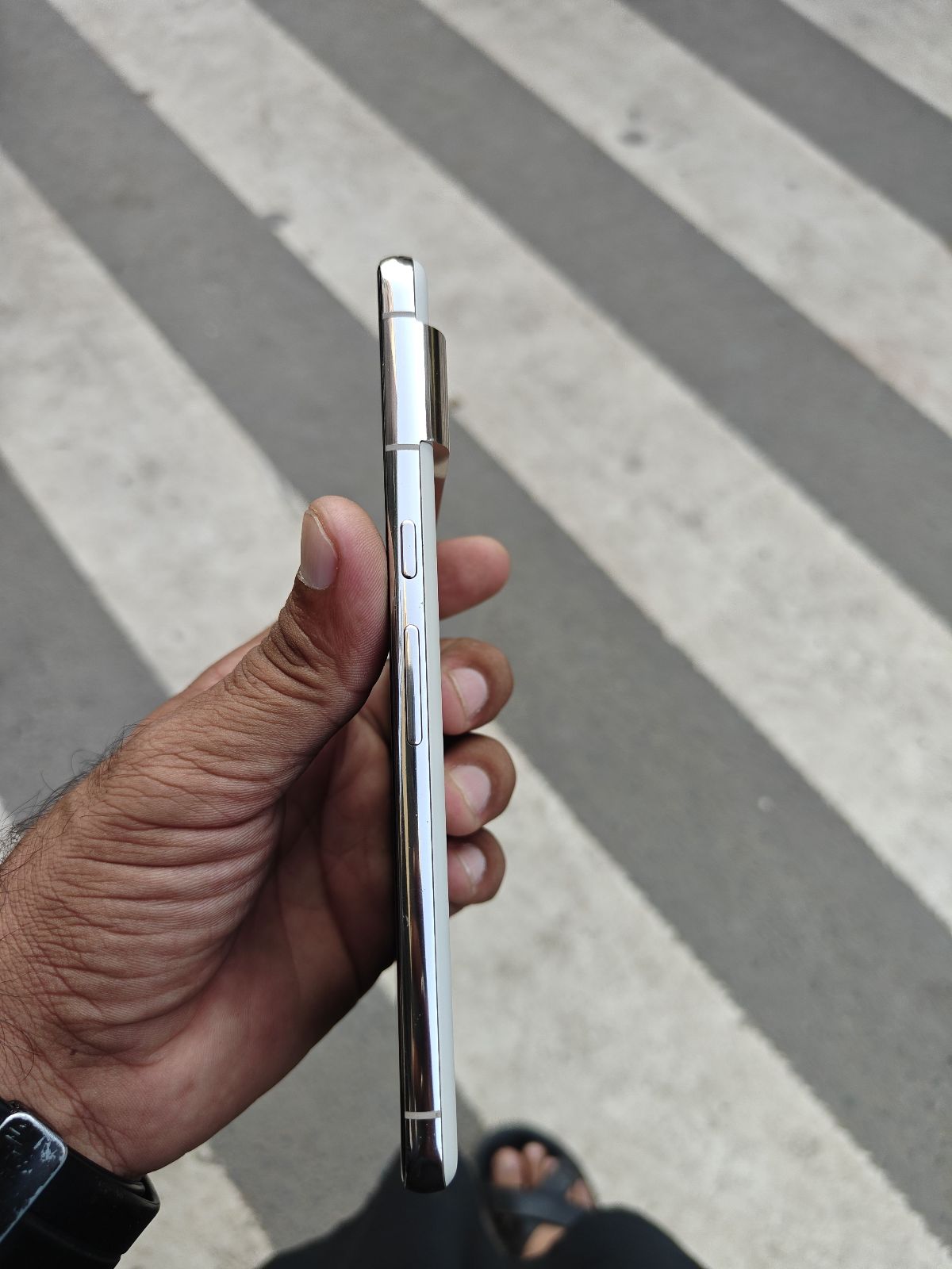 Pixel 8 Pro · 12GB / 128GB - photo 2
