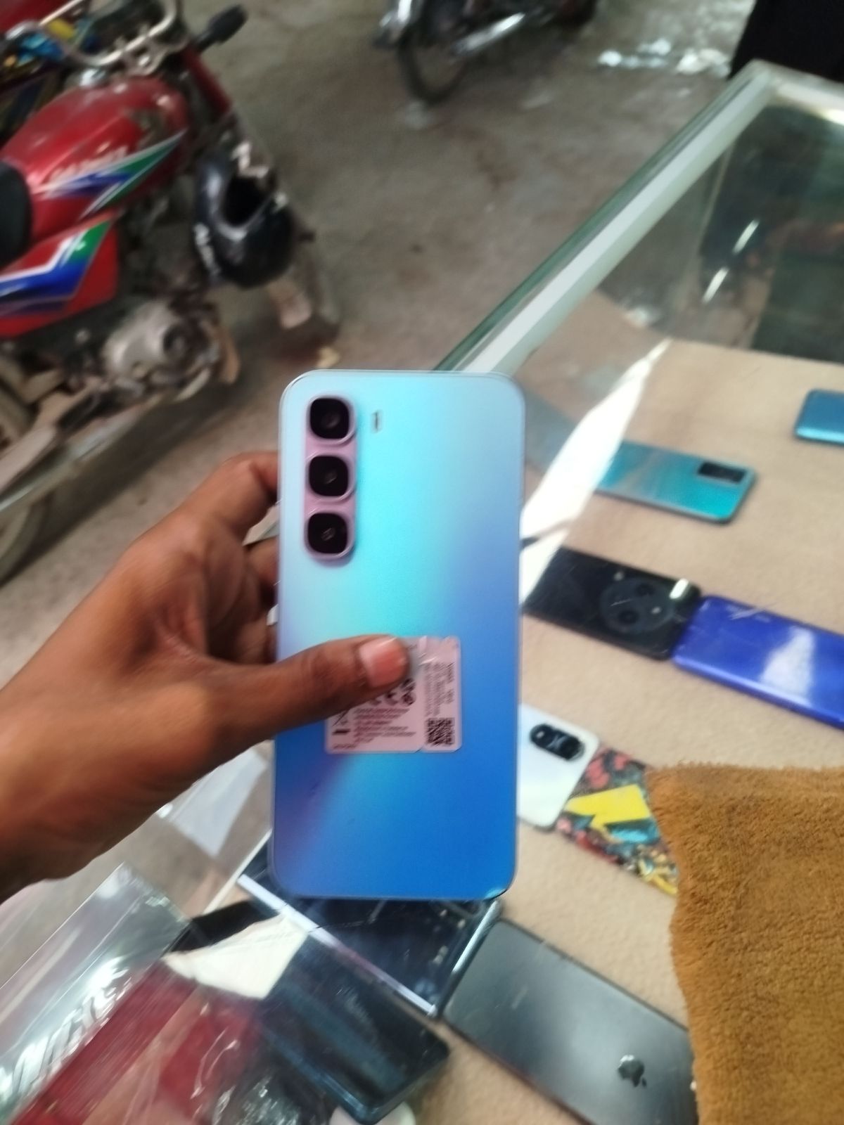 Infinix Hot 60 Pro · 8GB / 128GB - photo 1