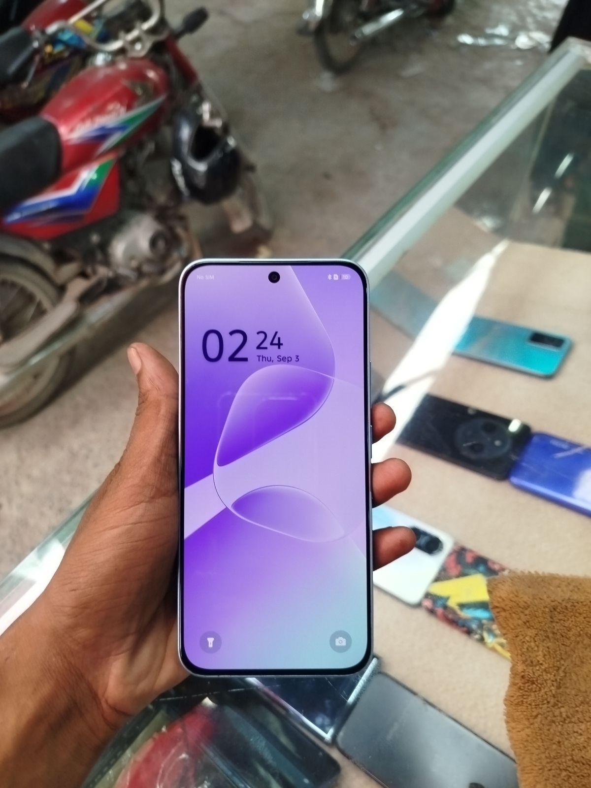 Infinix Hot 60 Pro · 8GB / 128GB - photo 2