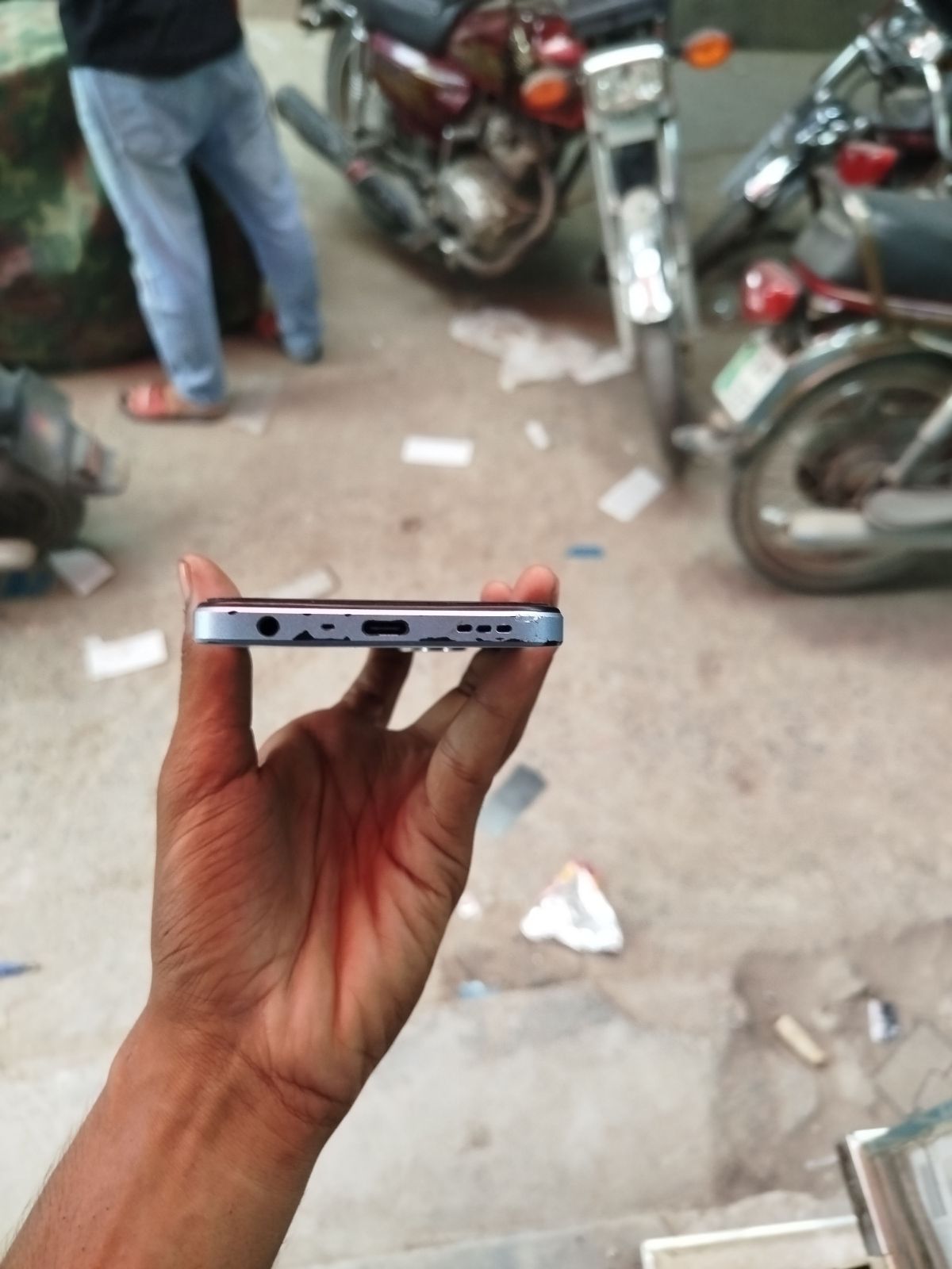 Oppo A18 · 4GB / 128GB - photo 3
