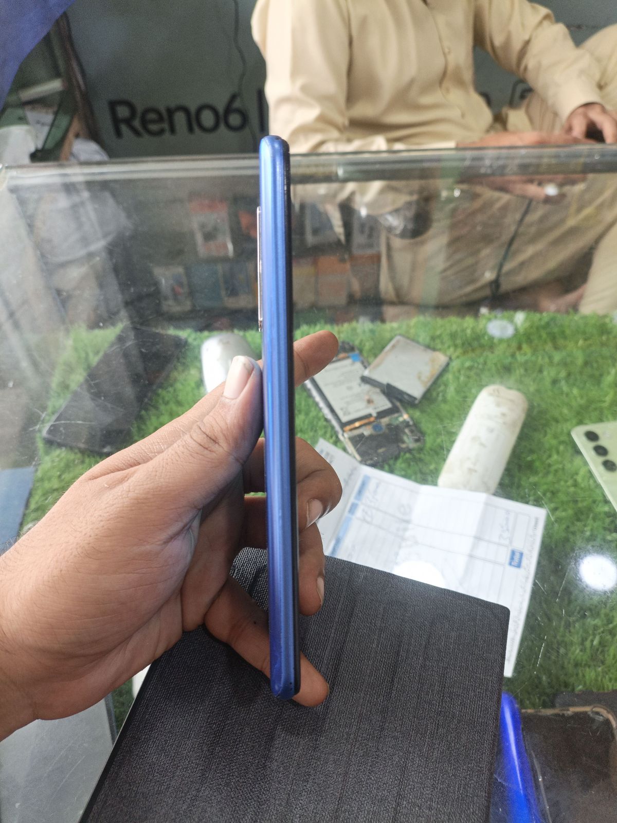 Vivo Y31 · 4GB / 128GB - photo 3