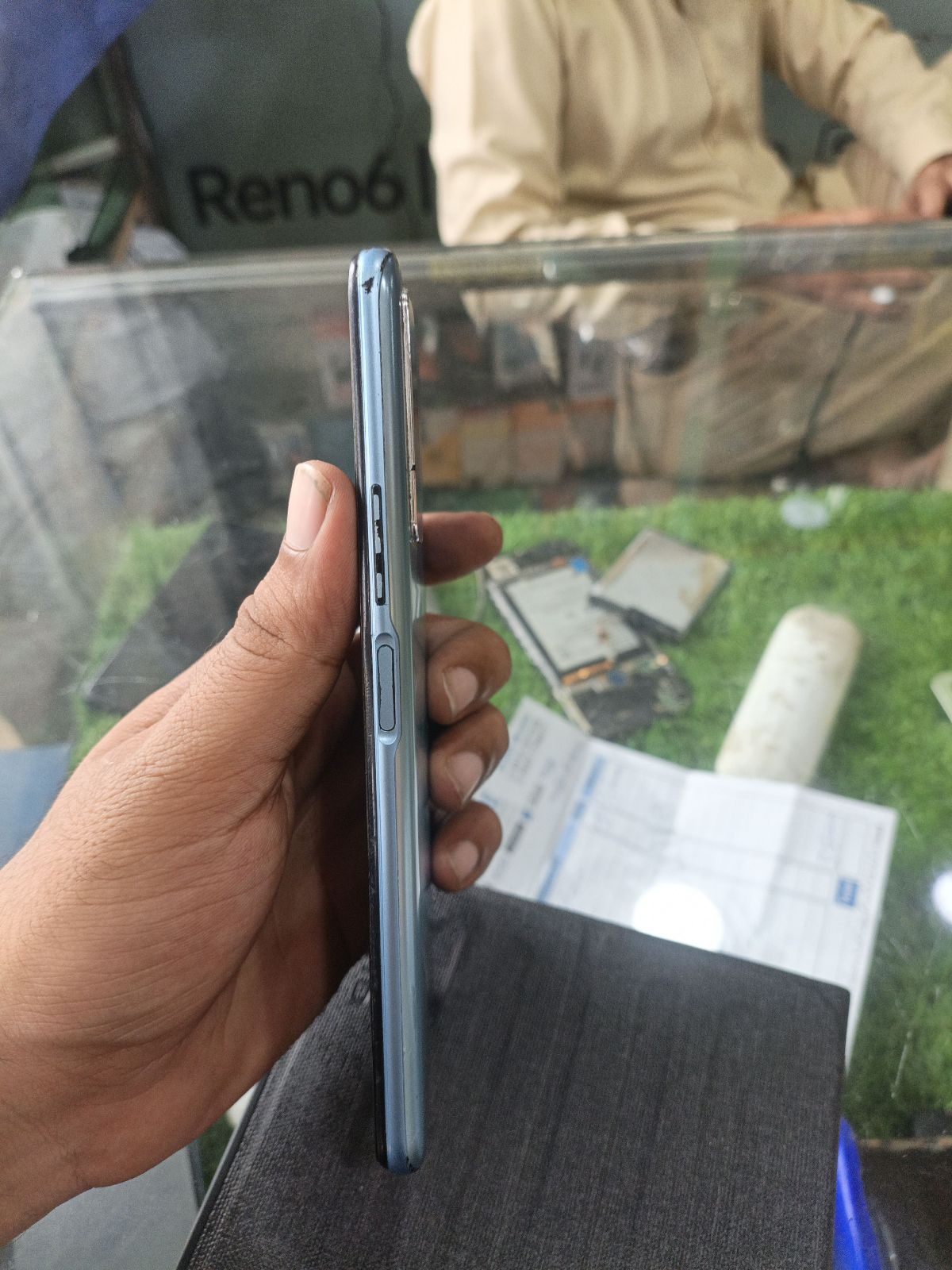 Vivo Y31 · 4GB / 128GB - photo 4