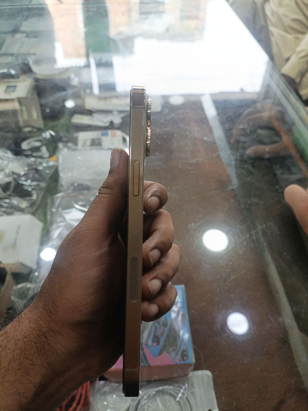 iPhone 12 Pro Max · 128GB - photo 4