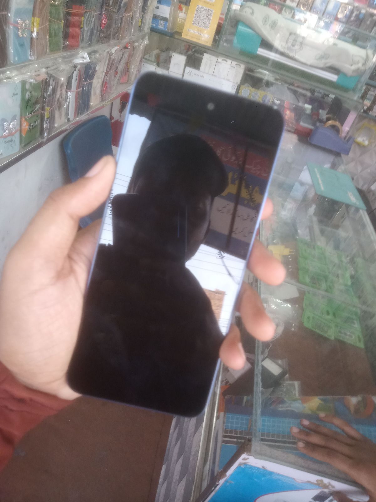 Infinix Hot 60i · 6GB / 128GB - photo 2