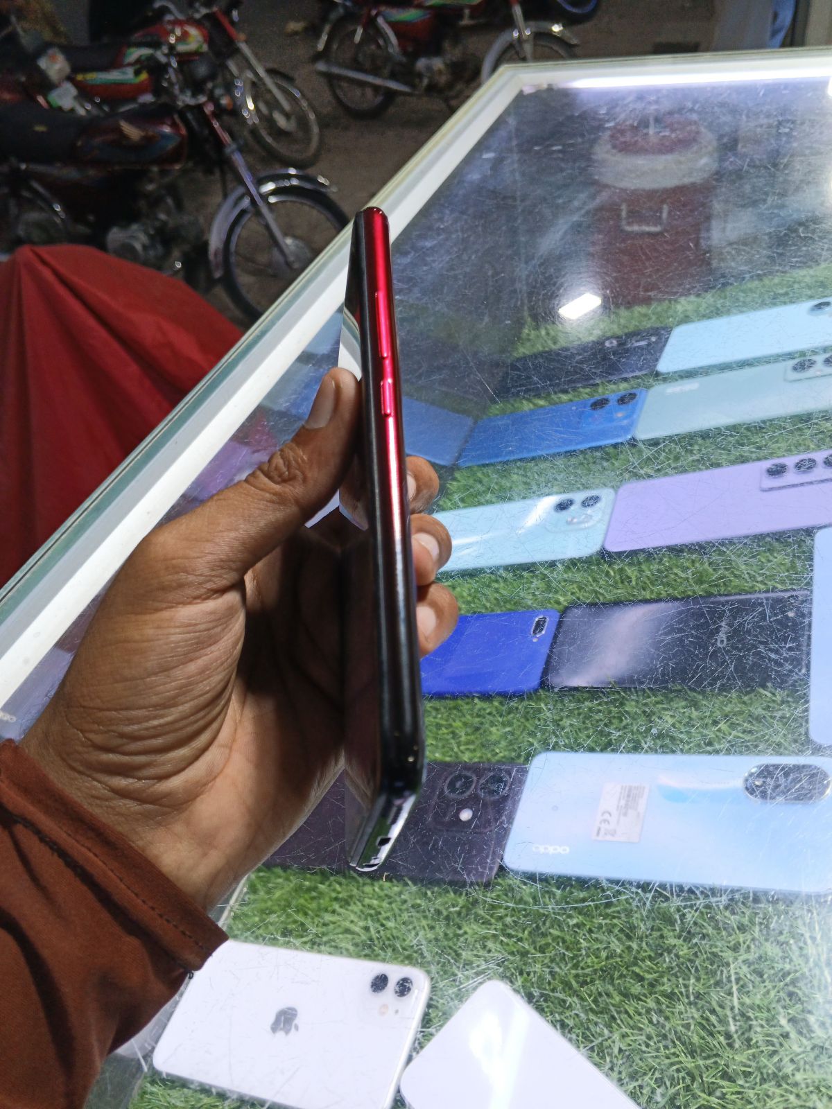 Vivo Y11 · 3GB / 32GB - photo 4