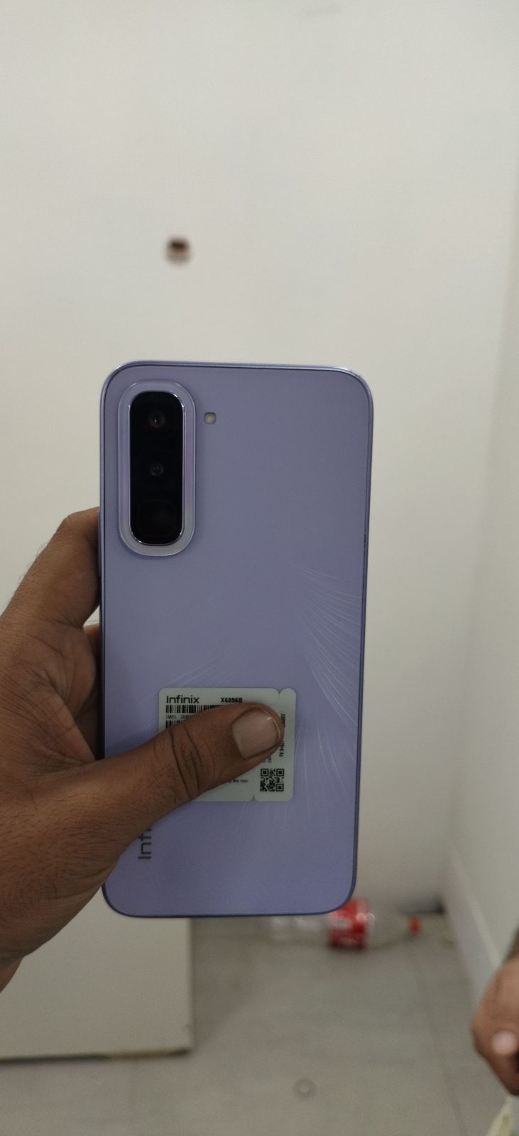Infinix Hot 70 · 6GB / 128GB - photo 1