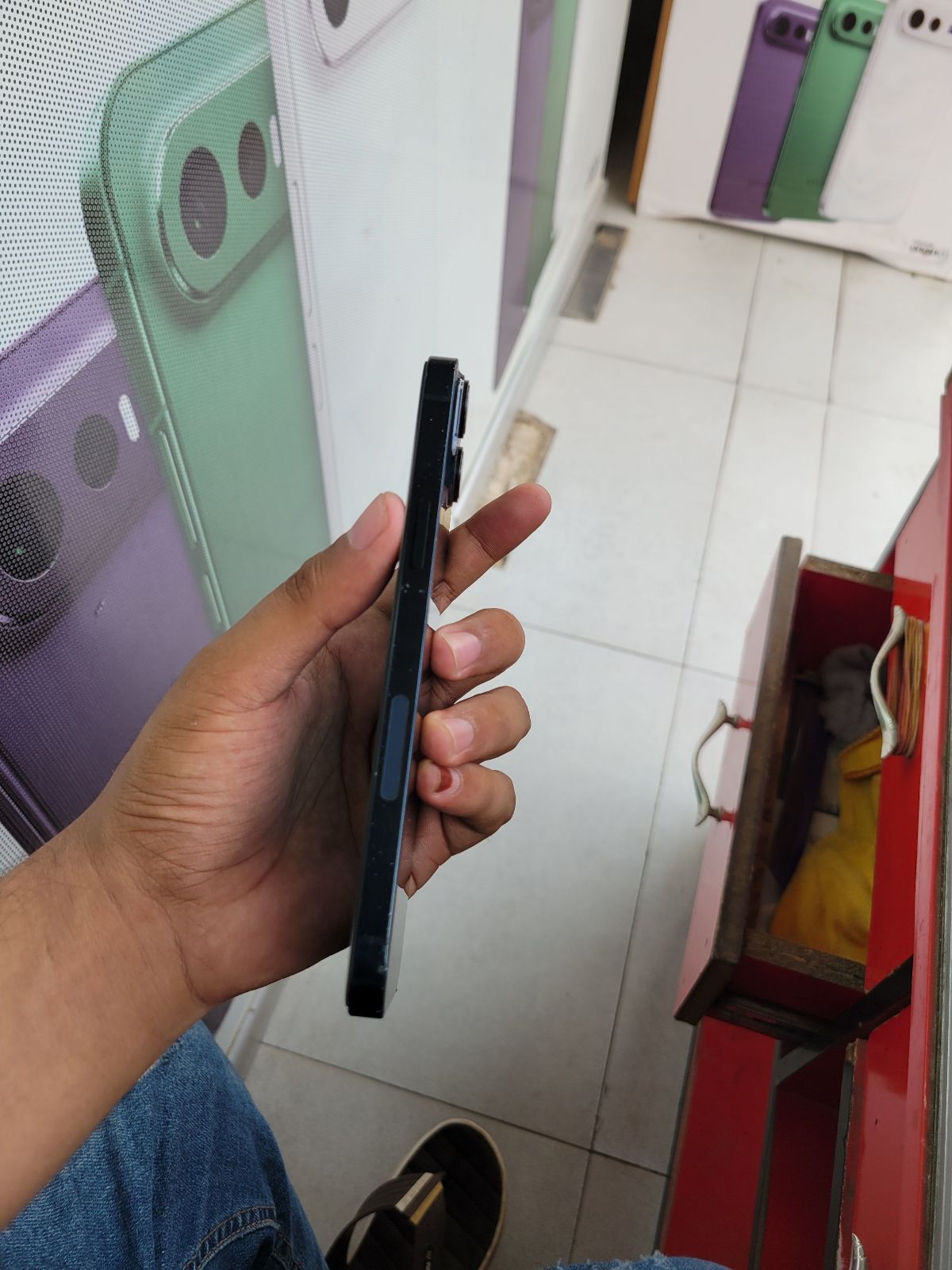 iPhone 14 Plus · 128GB - photo 4