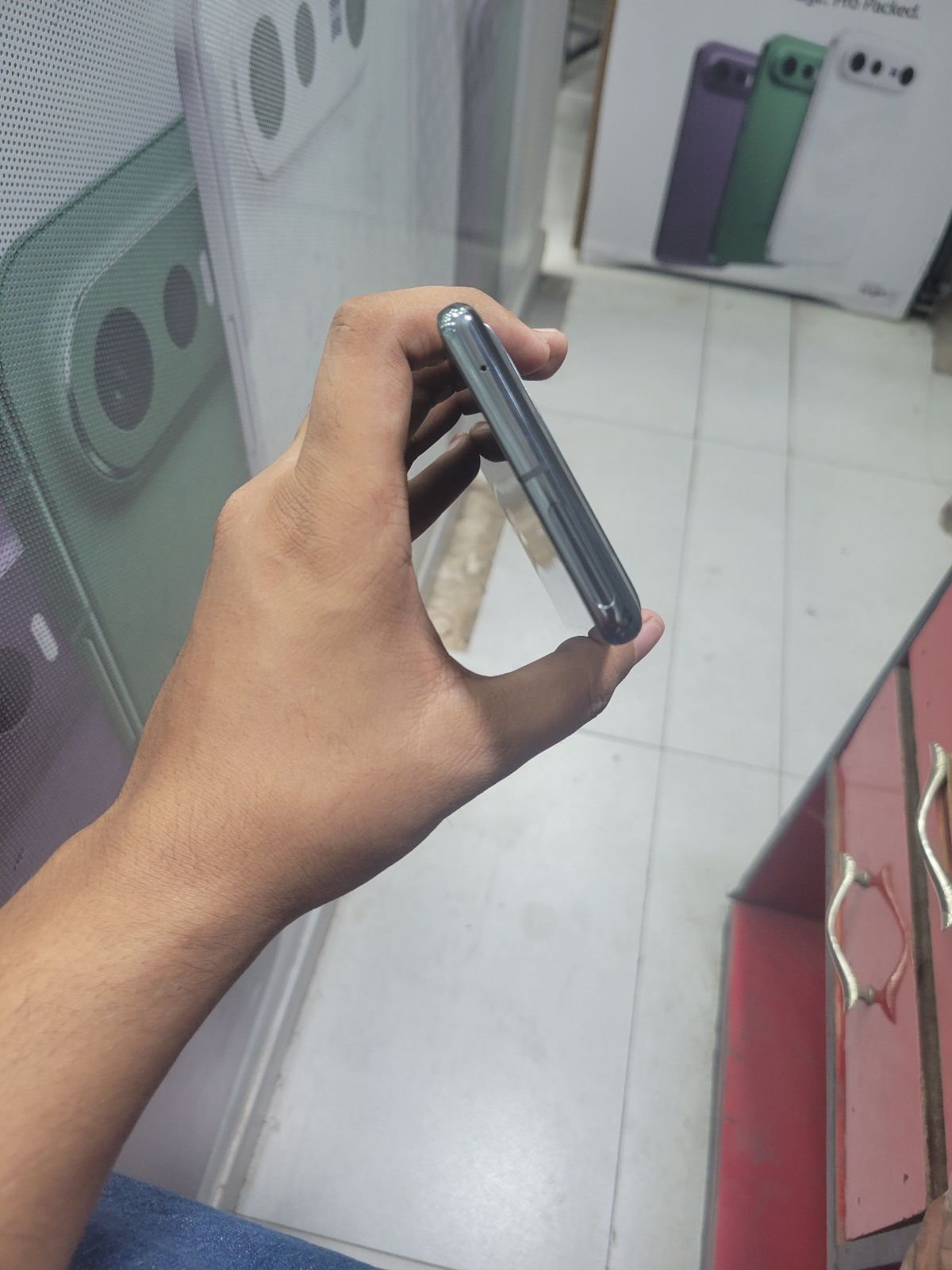 Pixel 7 Pro · 12GB / 128GB - photo 4
