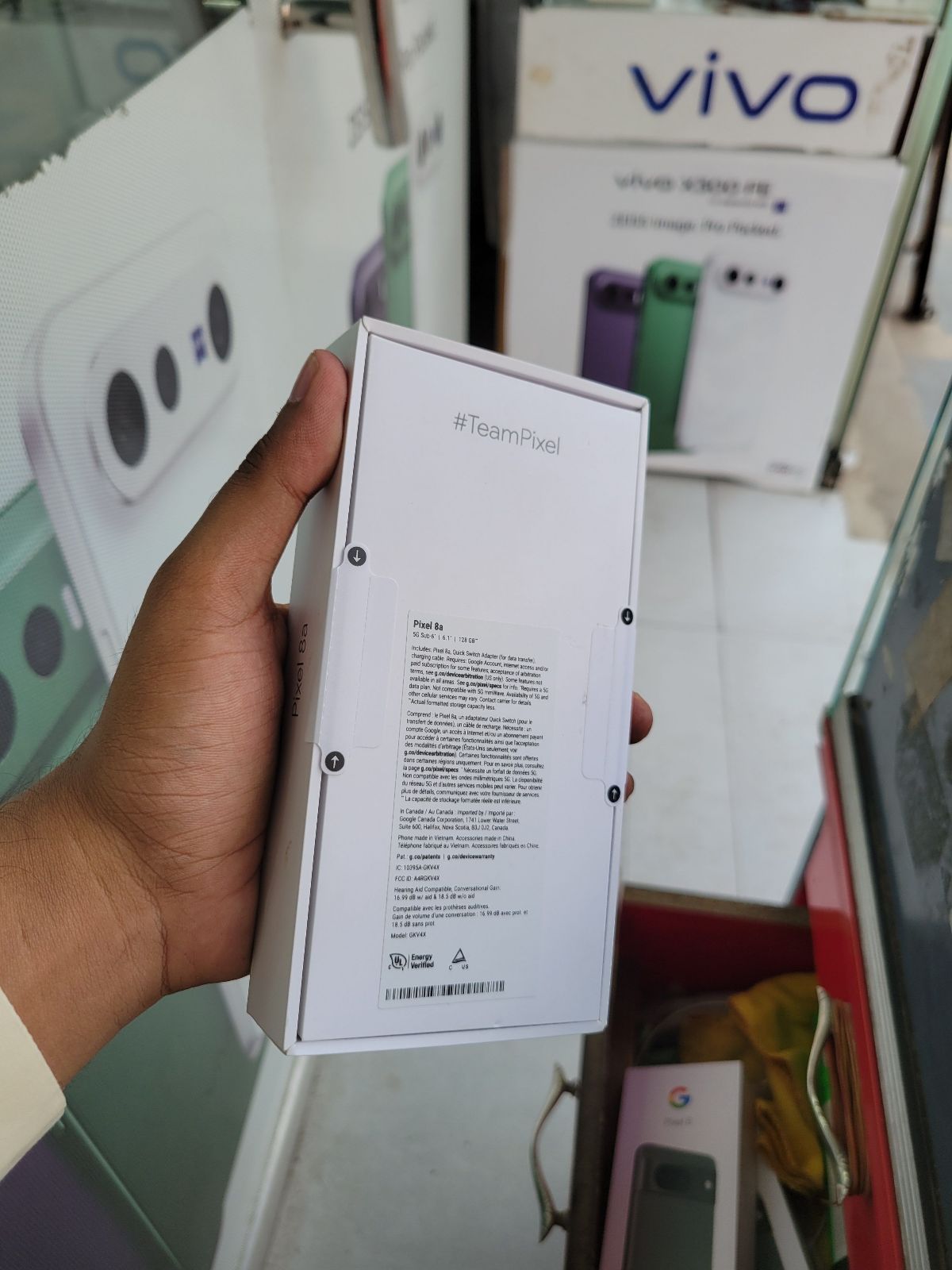 Pixel 8a · 8GB / 128GB - photo 3