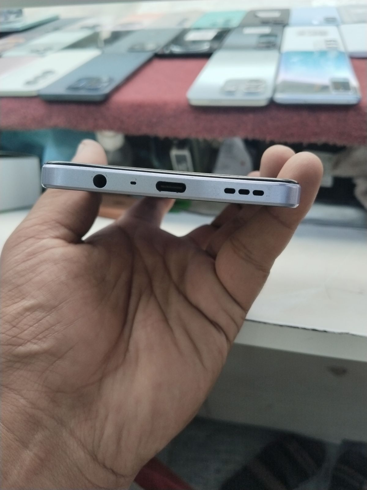 Oppo A5i · 4GB / 64GB - photo 3