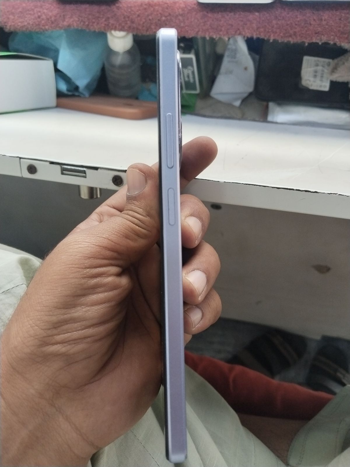 Oppo A5i · 4GB / 64GB - photo 4