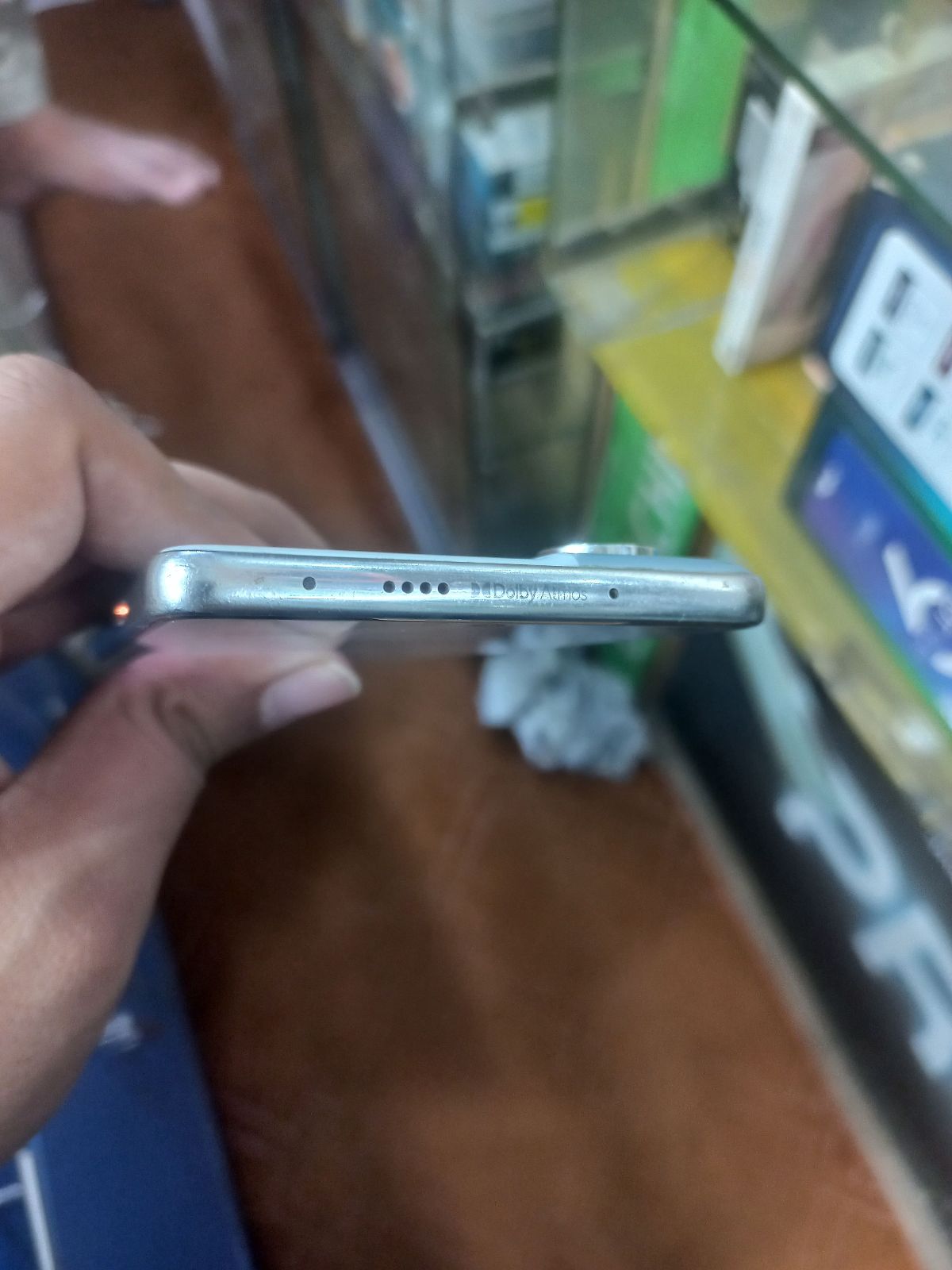 Tecno Camon 40 · 8GB / 256GB - photo 3