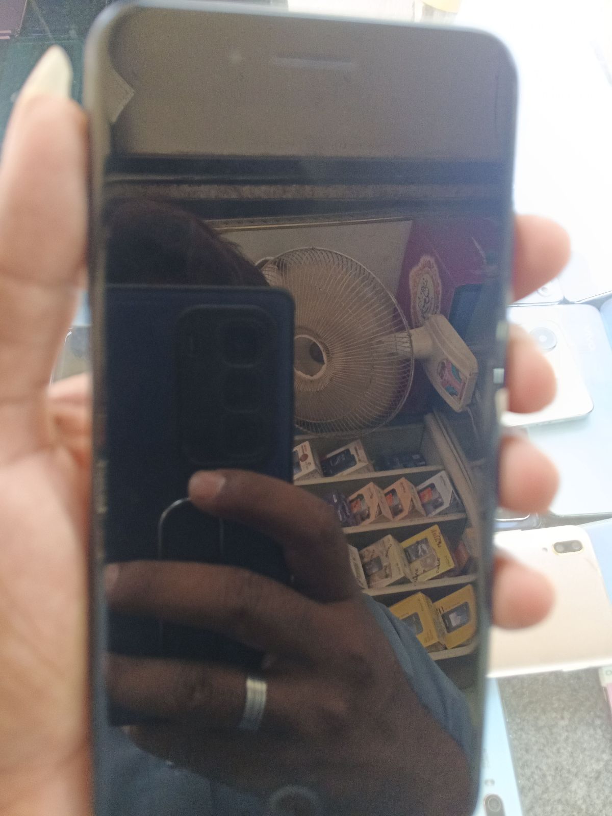 iPhone 7 Plus · 128GB - photo 2