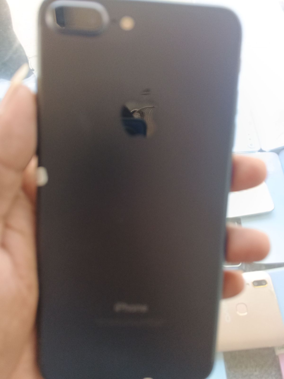 iPhone 7 Plus · 128GB - photo 1