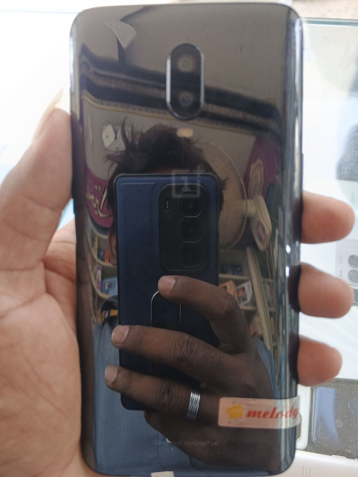 OnePlus 6T · 8GB / 128GB - photo 1