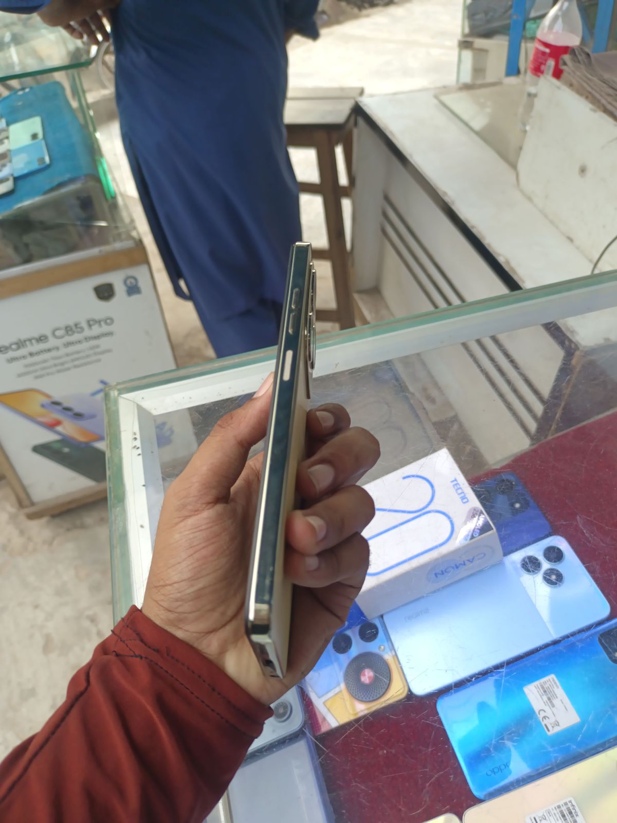 Tecno Spark 20 · 8GB / 256GB - photo 3