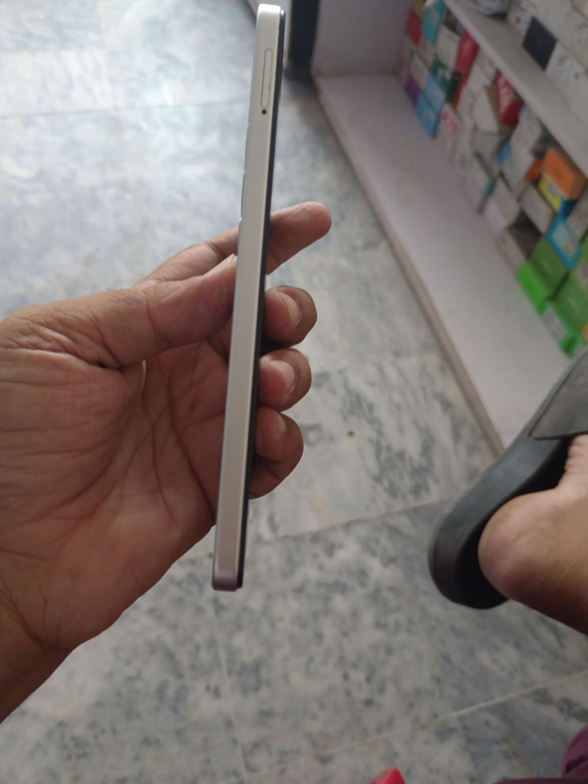 Infinix Hot 60i · 6GB / 128GB - photo 3