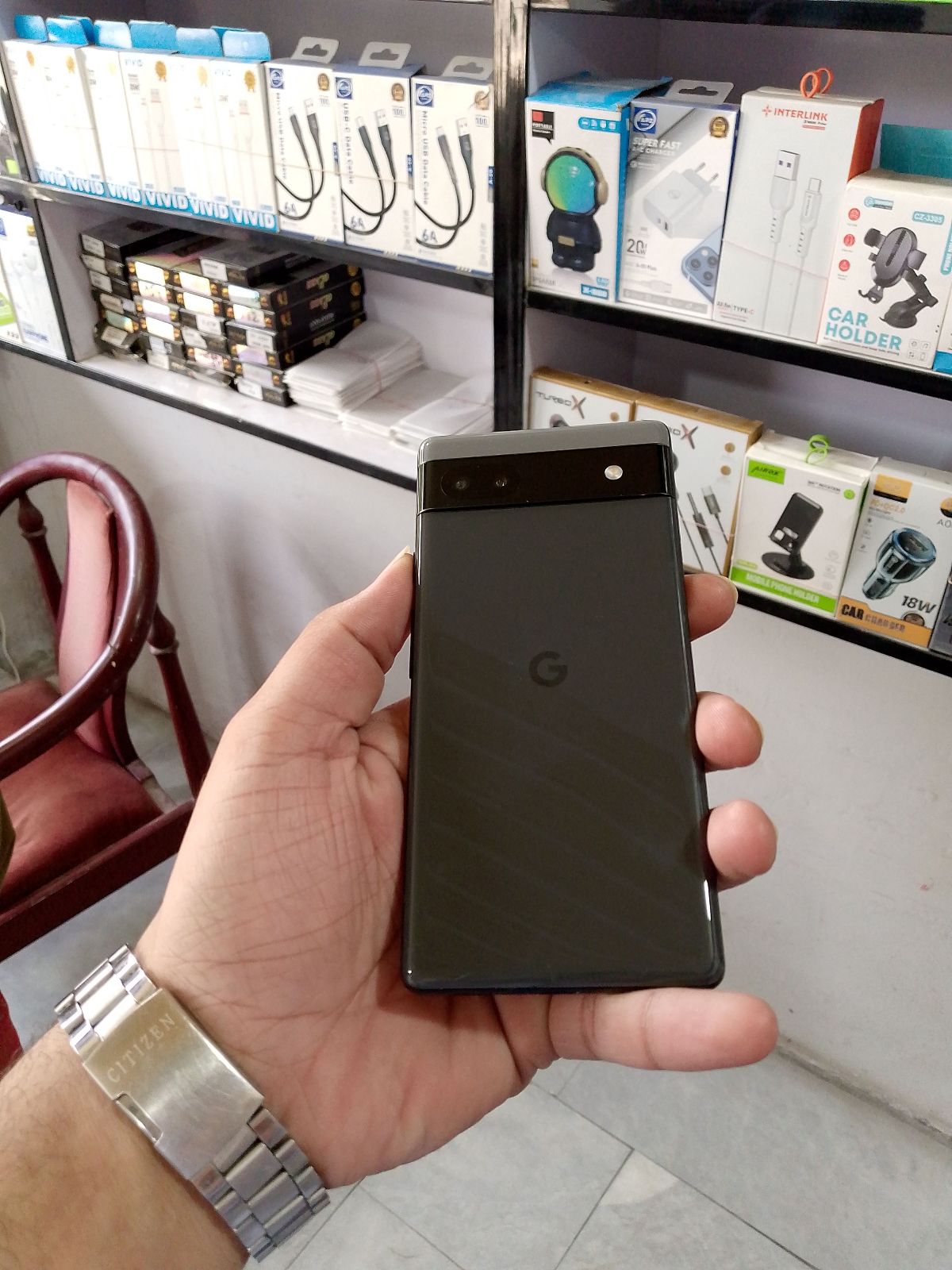 Pixel 6a · 6GB / 128GB - photo 1