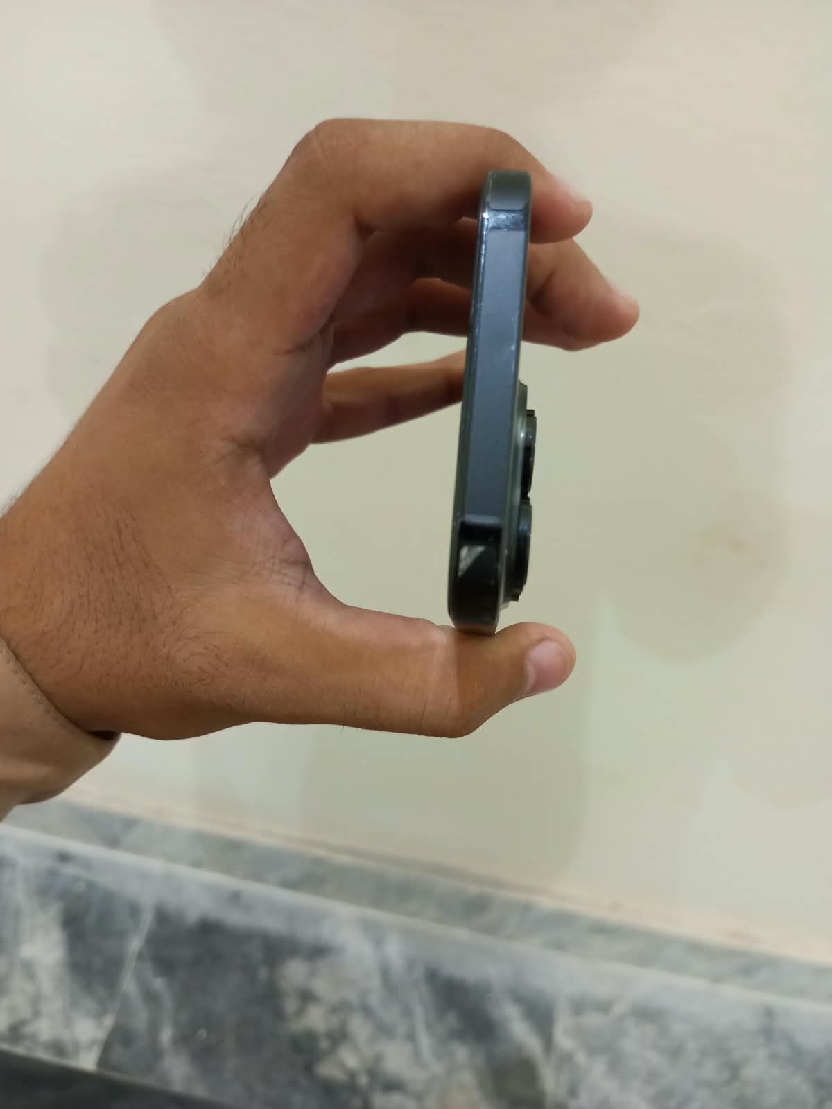 iPhone 14 Pro · 128GB - photo 3