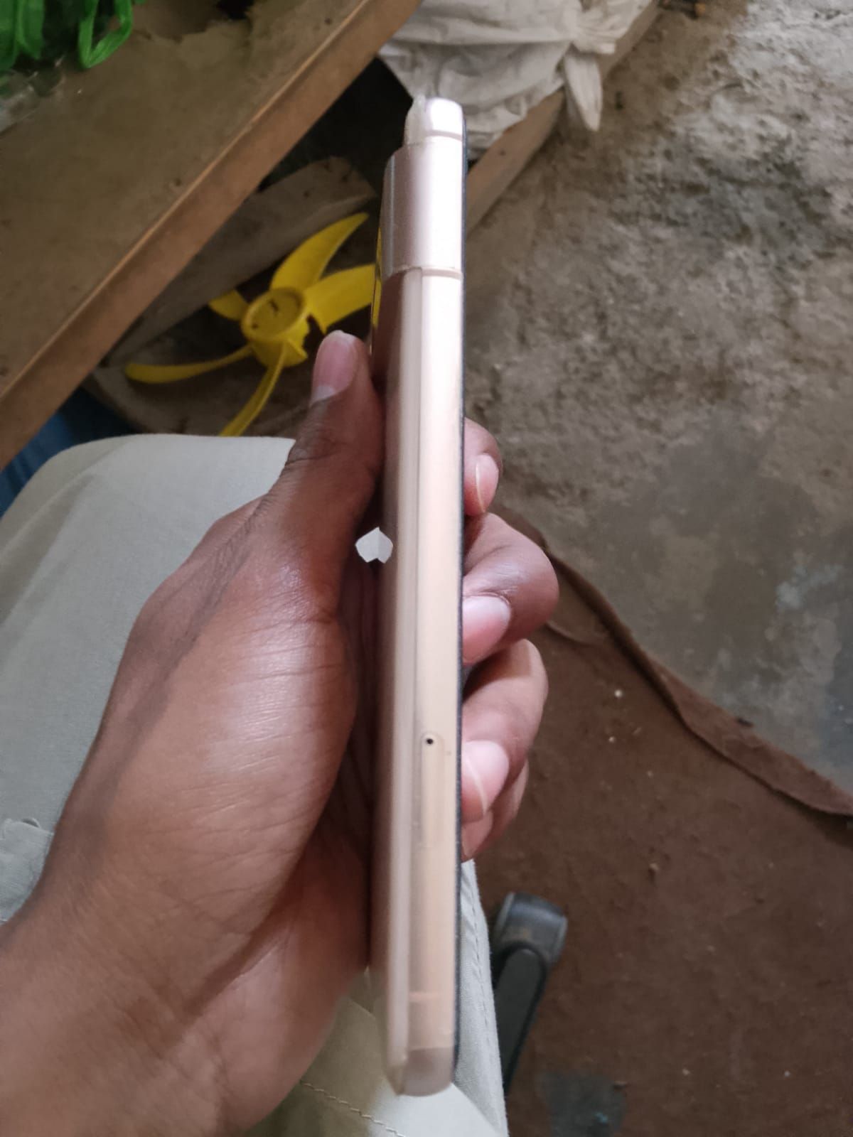 Pixel 8 · 8GB / 128GB - photo 3
