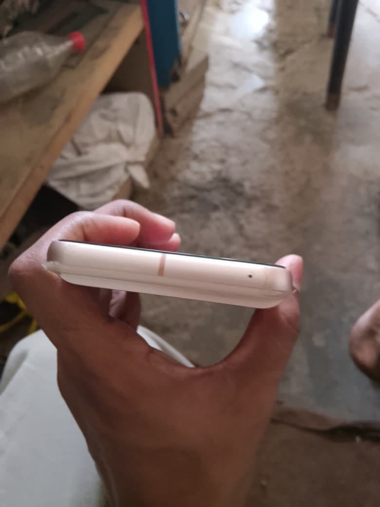 Pixel 8 · 8GB / 128GB - photo 4