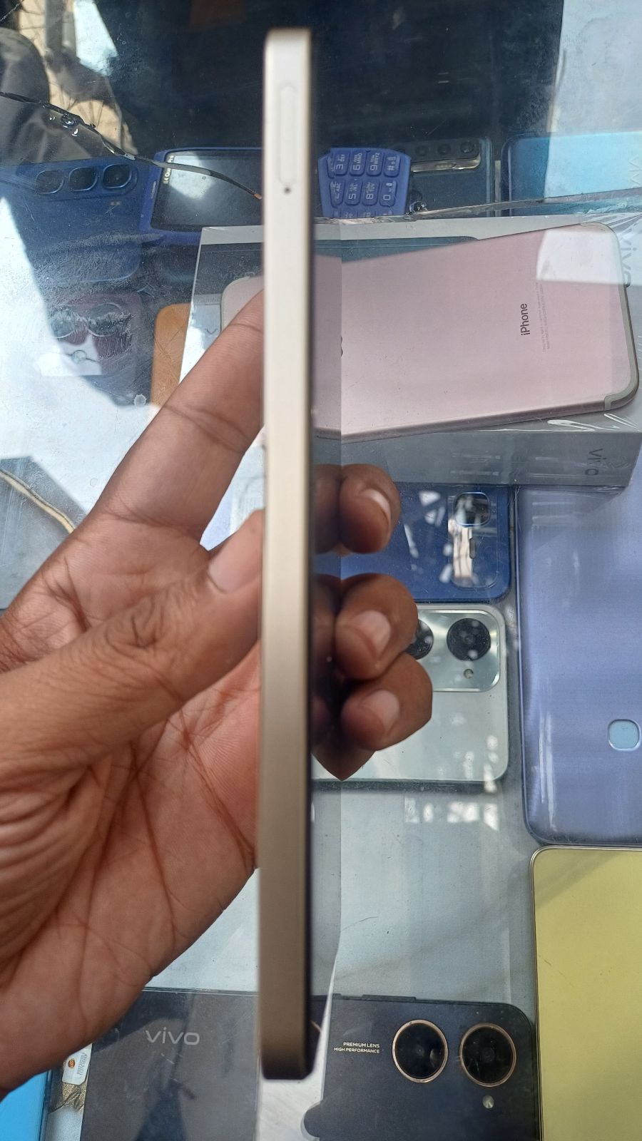 Realme C61 · 6GB / 128GB - photo 4