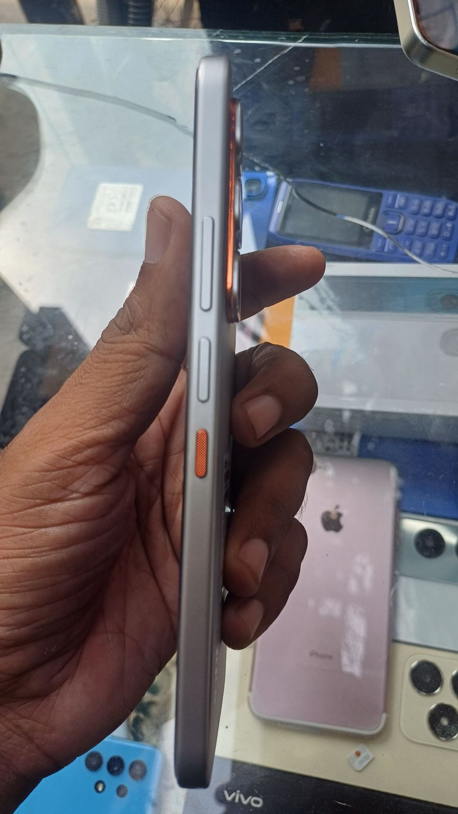 Infinix Hot 60 Pro · 8GB / 128GB - photo 3