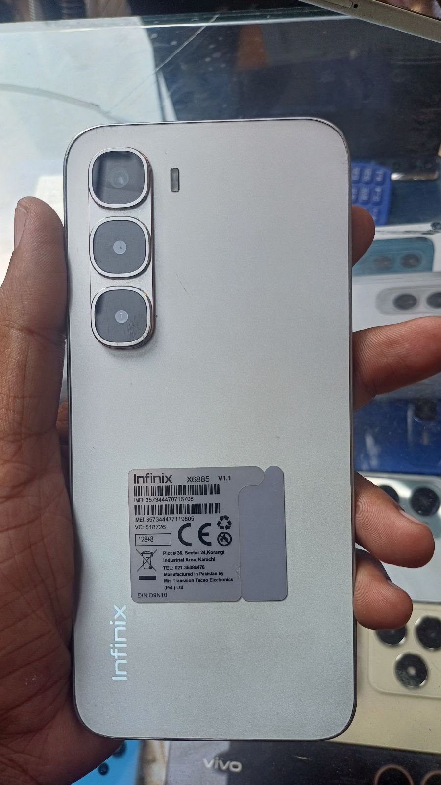 Infinix Hot 60 Pro · 8GB / 128GB - photo 2