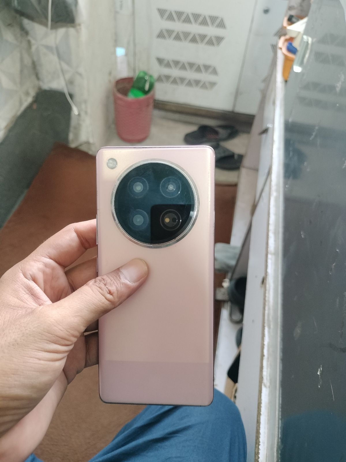 Infinix Zero 40 · 8GB / 256GB - photo 1