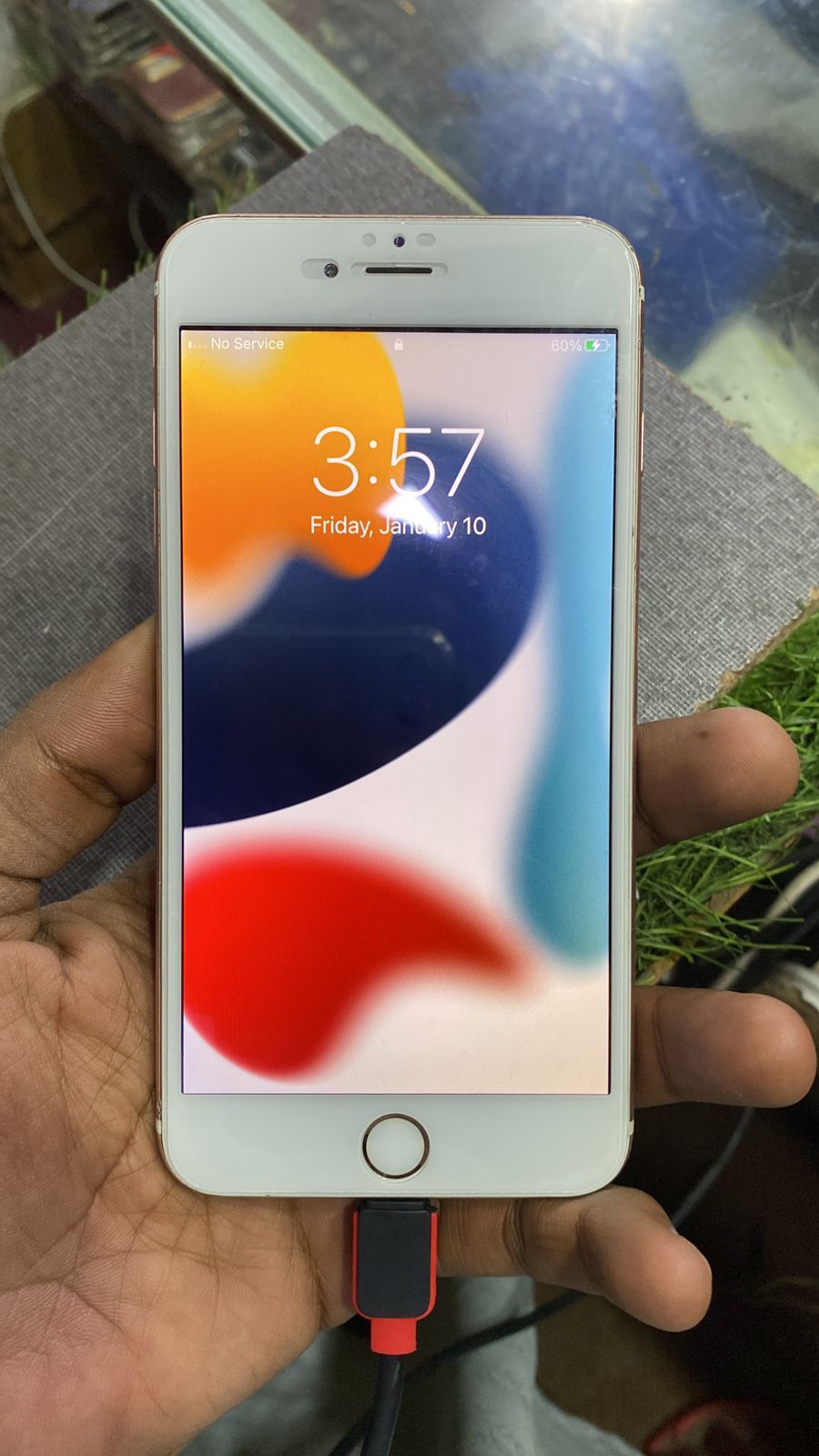 iPhone 6s · 64GB - photo 3