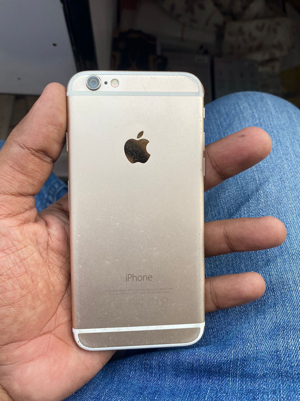 iPhone 6s · 64GB - photo 3