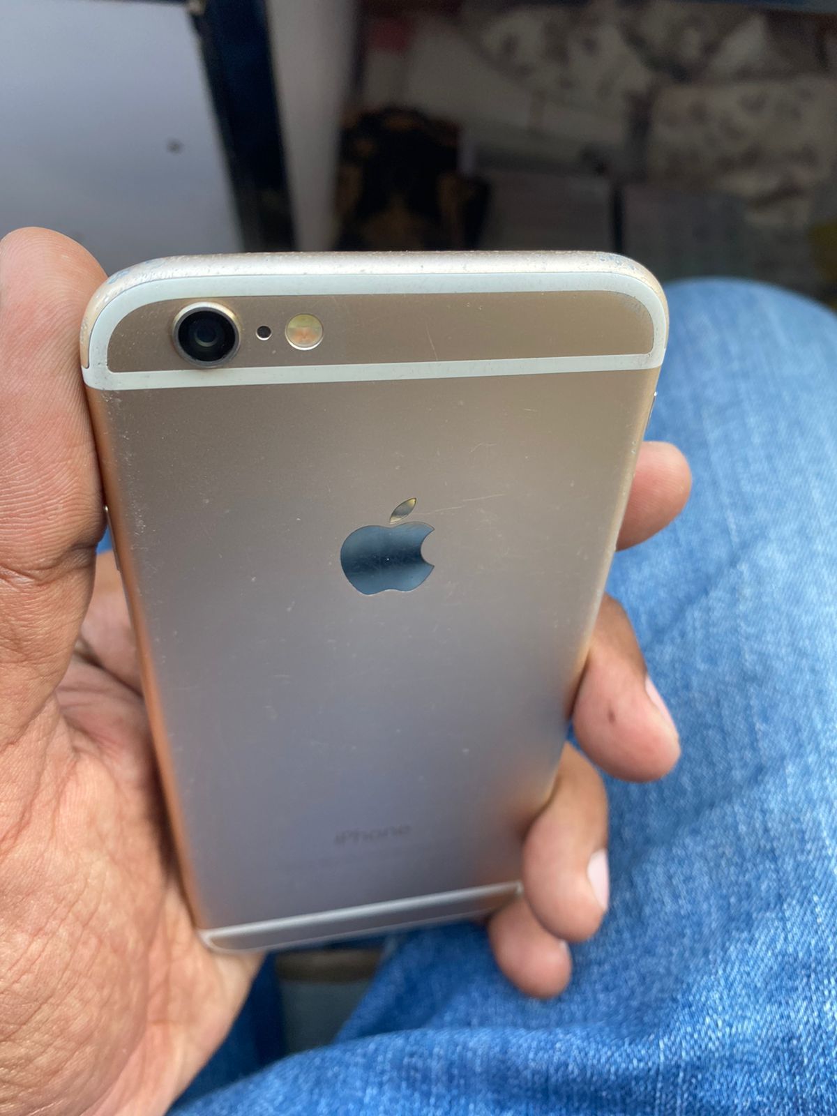 iPhone 6s · 64GB - photo 4