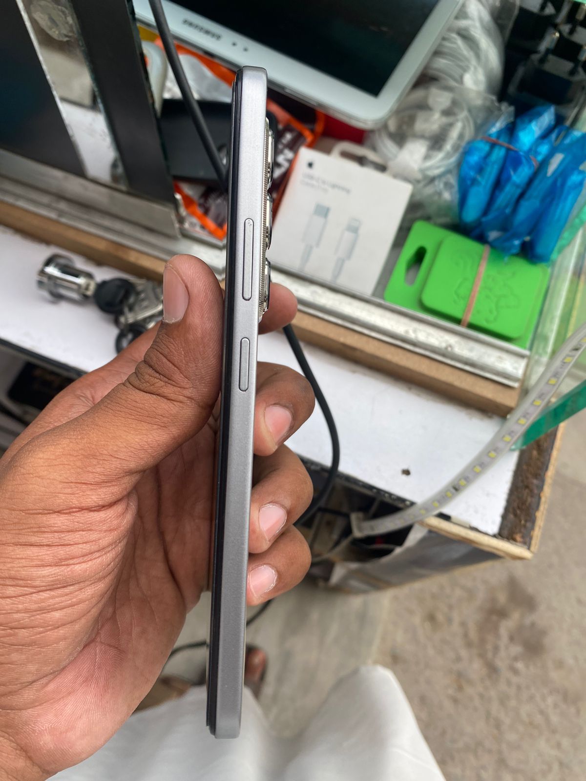 Infinix Hot 50 Pro · 8GB / 128GB - photo 4
