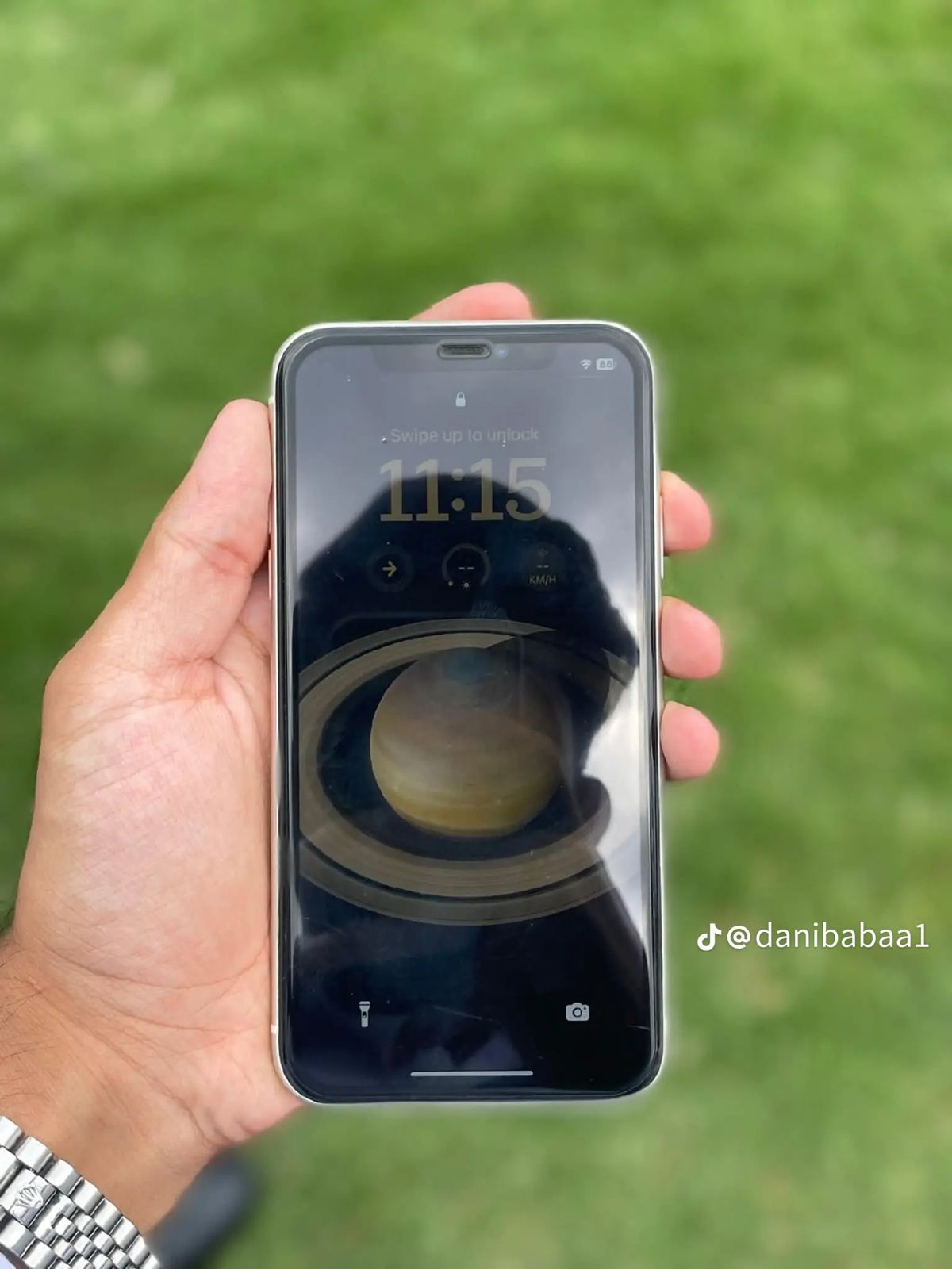 iPhone 11 · 64GB - photo 2