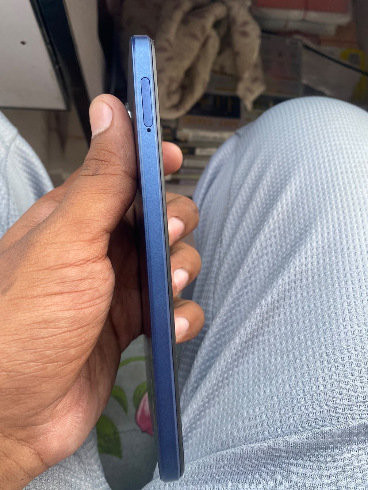 Oppo A17 · 4GB / 64GB - photo 4