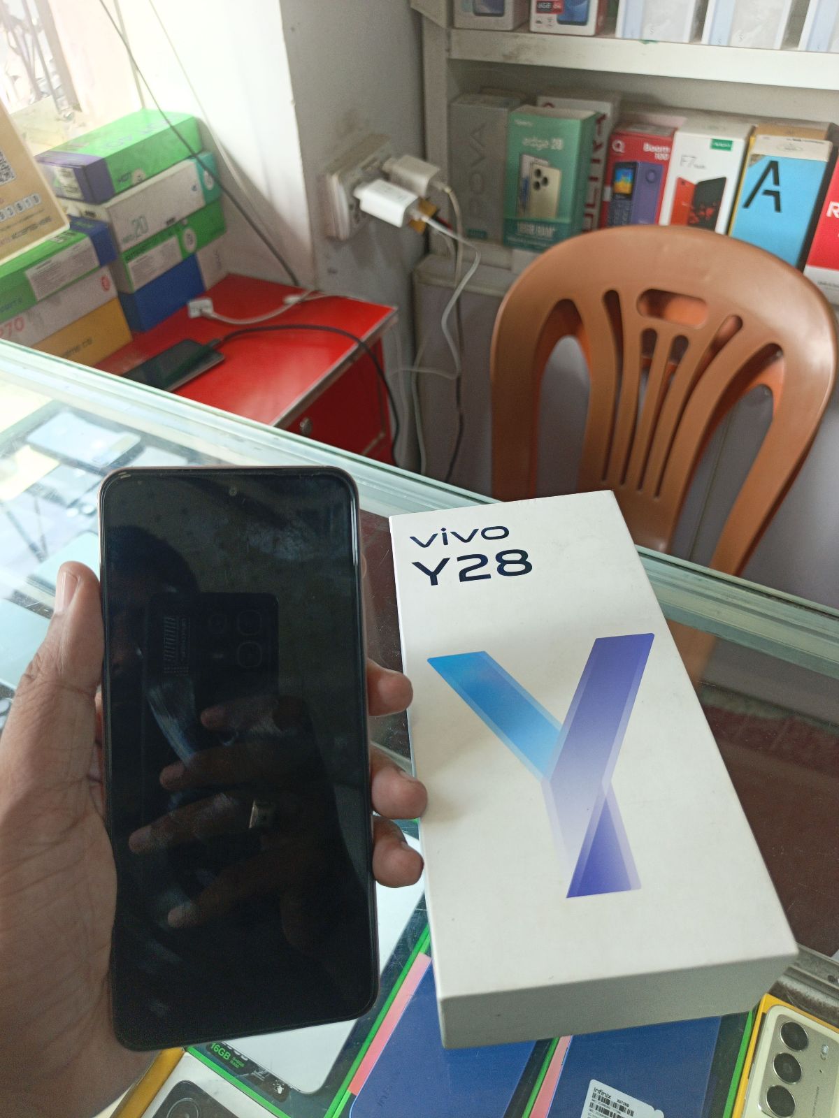 Vivo Y28 · 8GB / 256GB - photo 2
