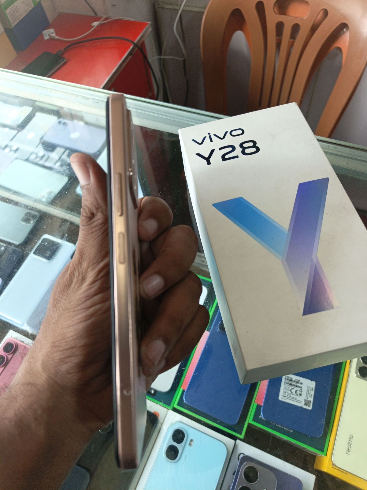 Vivo Y28 · 8GB / 256GB - photo 4