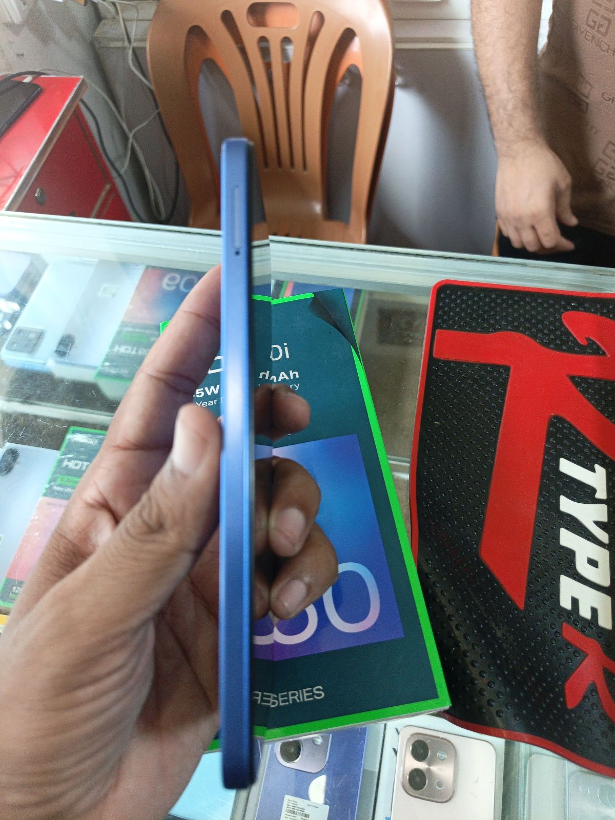Infinix Hot 60i · 6GB / 128GB - photo 3