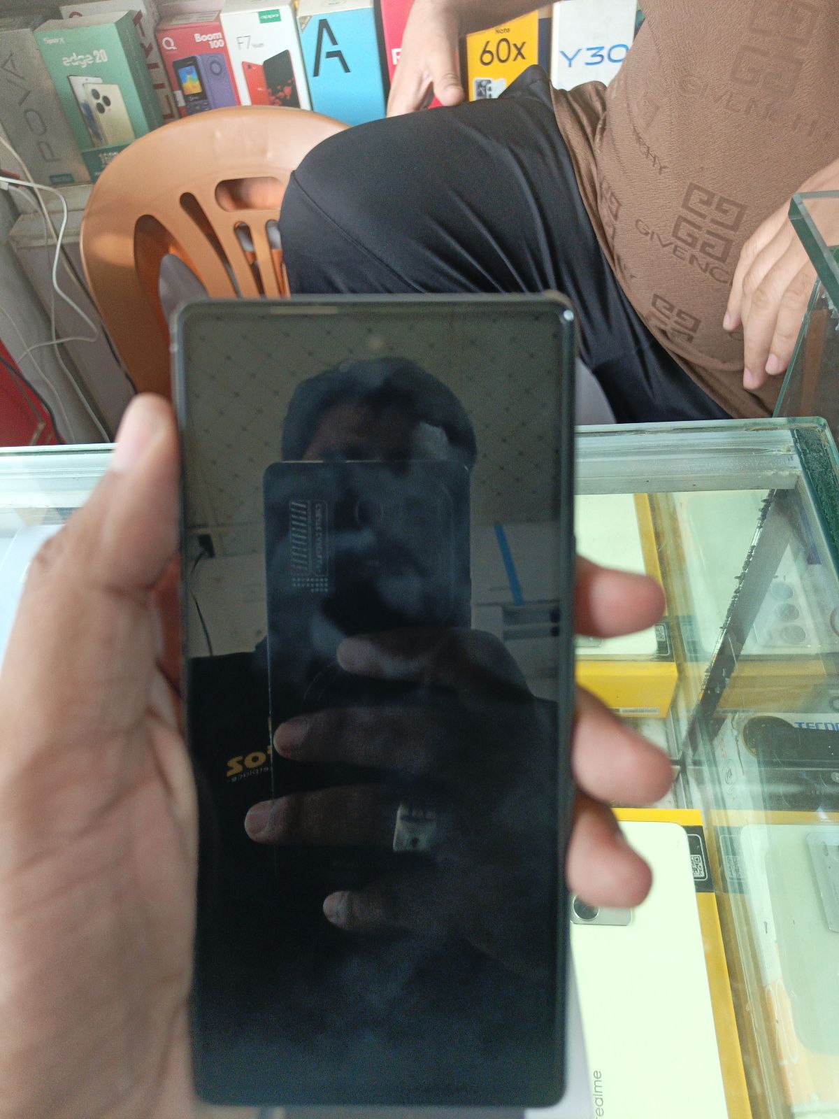 Pixel 7a · 8GB / 128GB - photo 2
