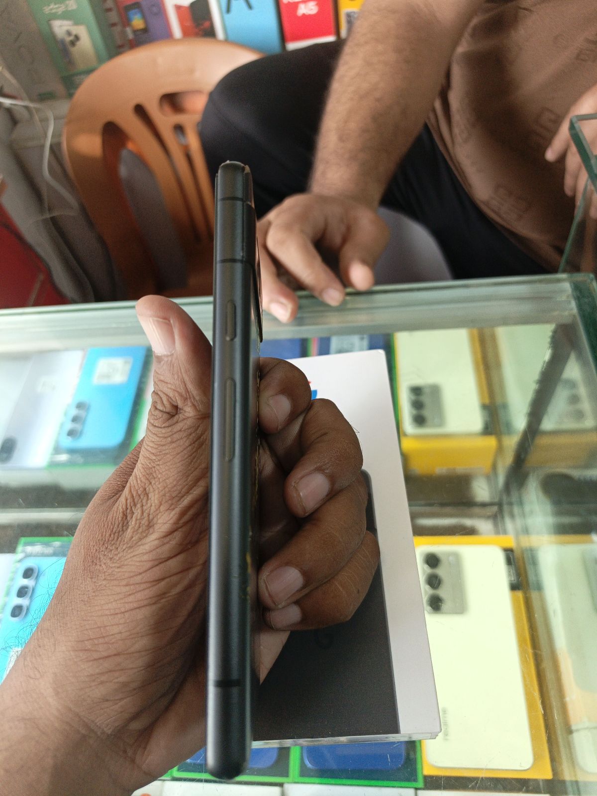 Pixel 7a · 8GB / 128GB - photo 4