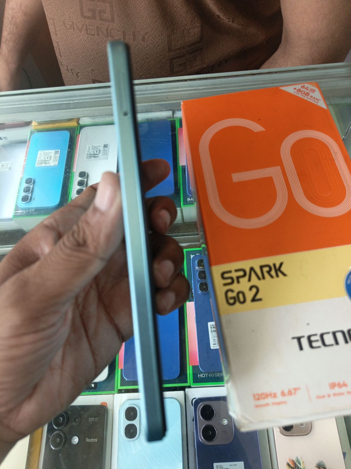 Tecno Spark Go 2 · 4GB / 64GB - photo 3
