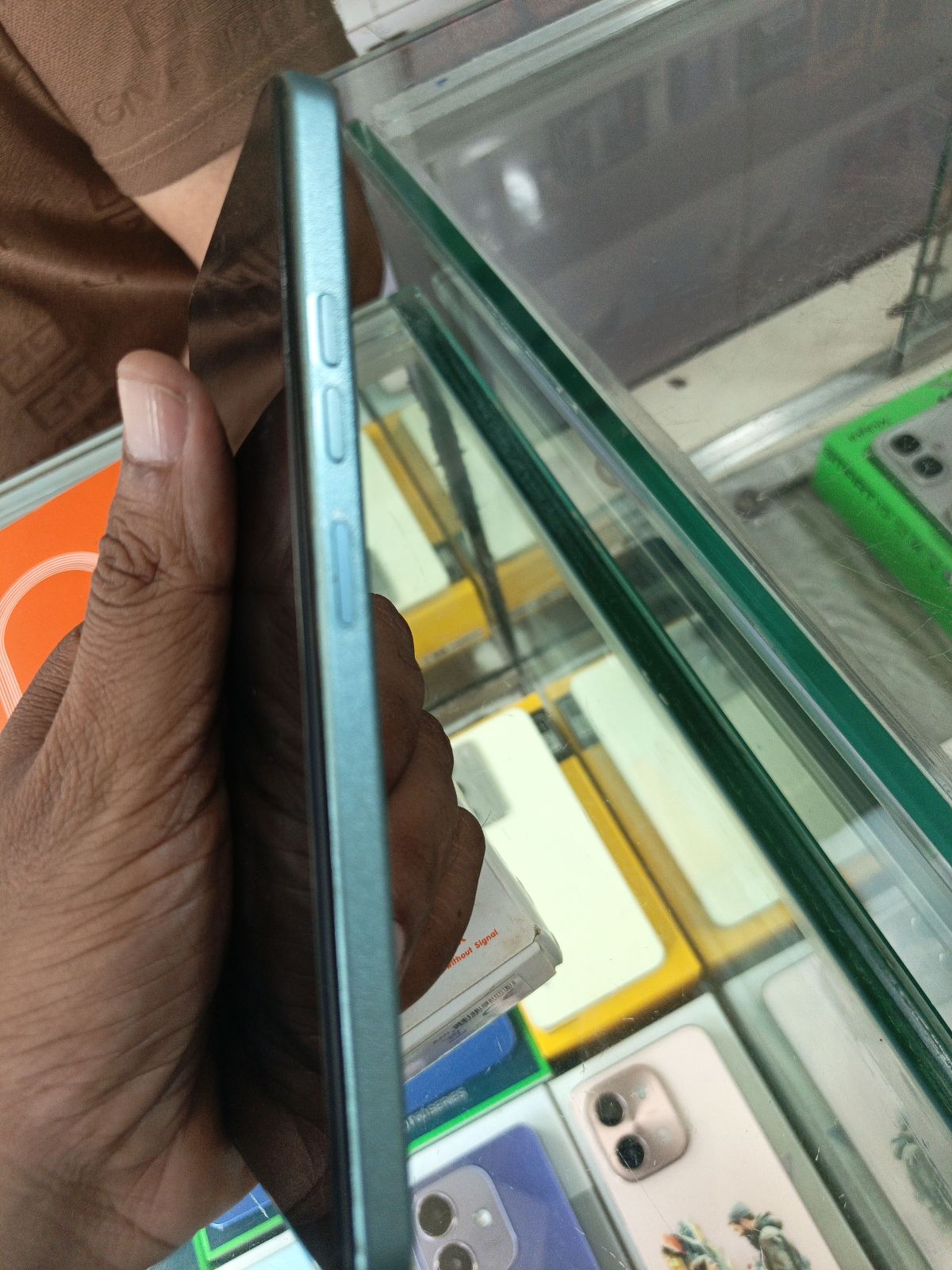 Tecno Spark Go 2 · 4GB / 64GB - photo 4