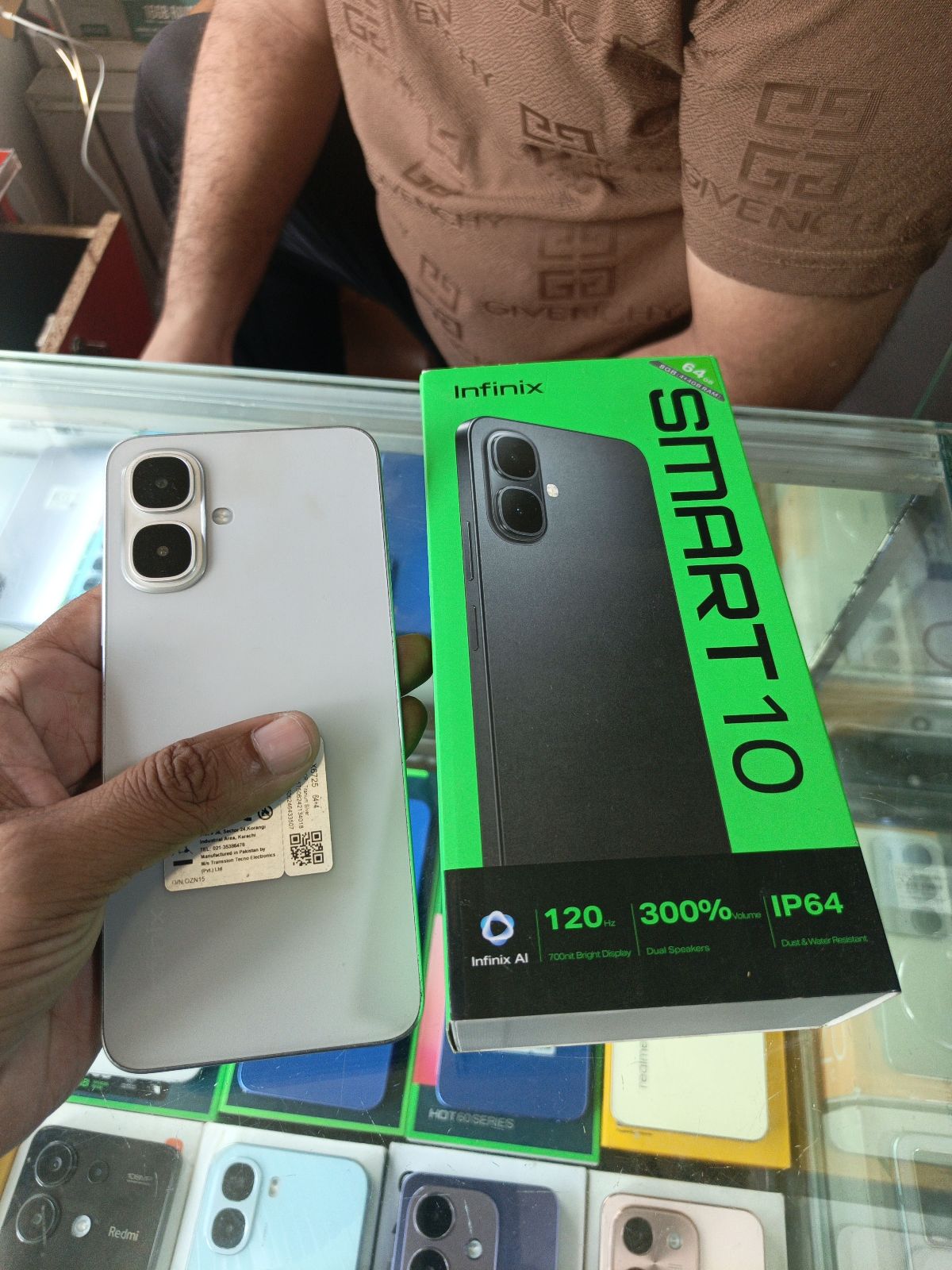 Infinix Smart 10 · 4GB / 64GB - photo 2