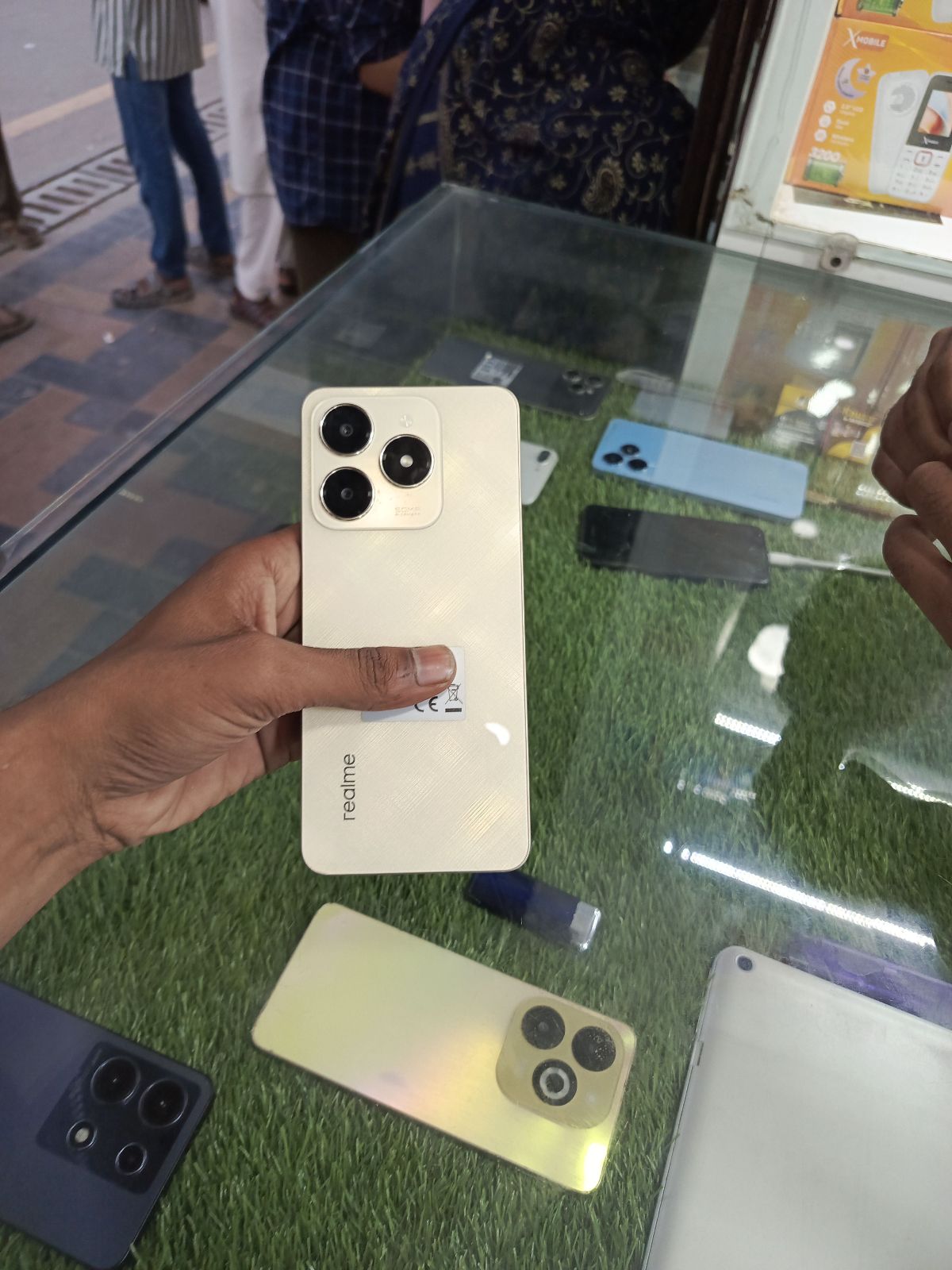 Realme C61 · 6GB / 128GB - photo 1